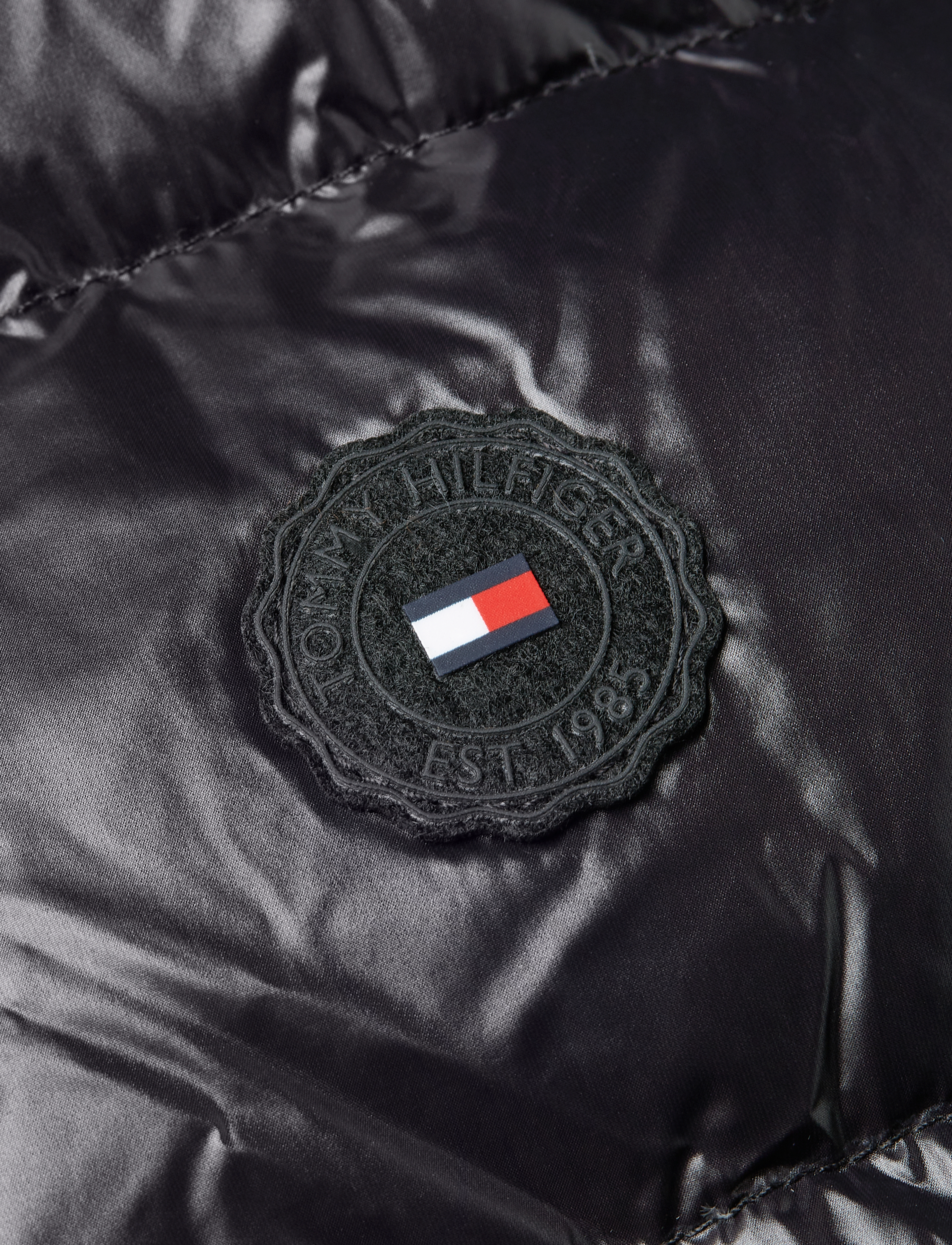 Tommy Hilfiger - GLOSS DOWN TYRA JKT WITH FUR - black - 2