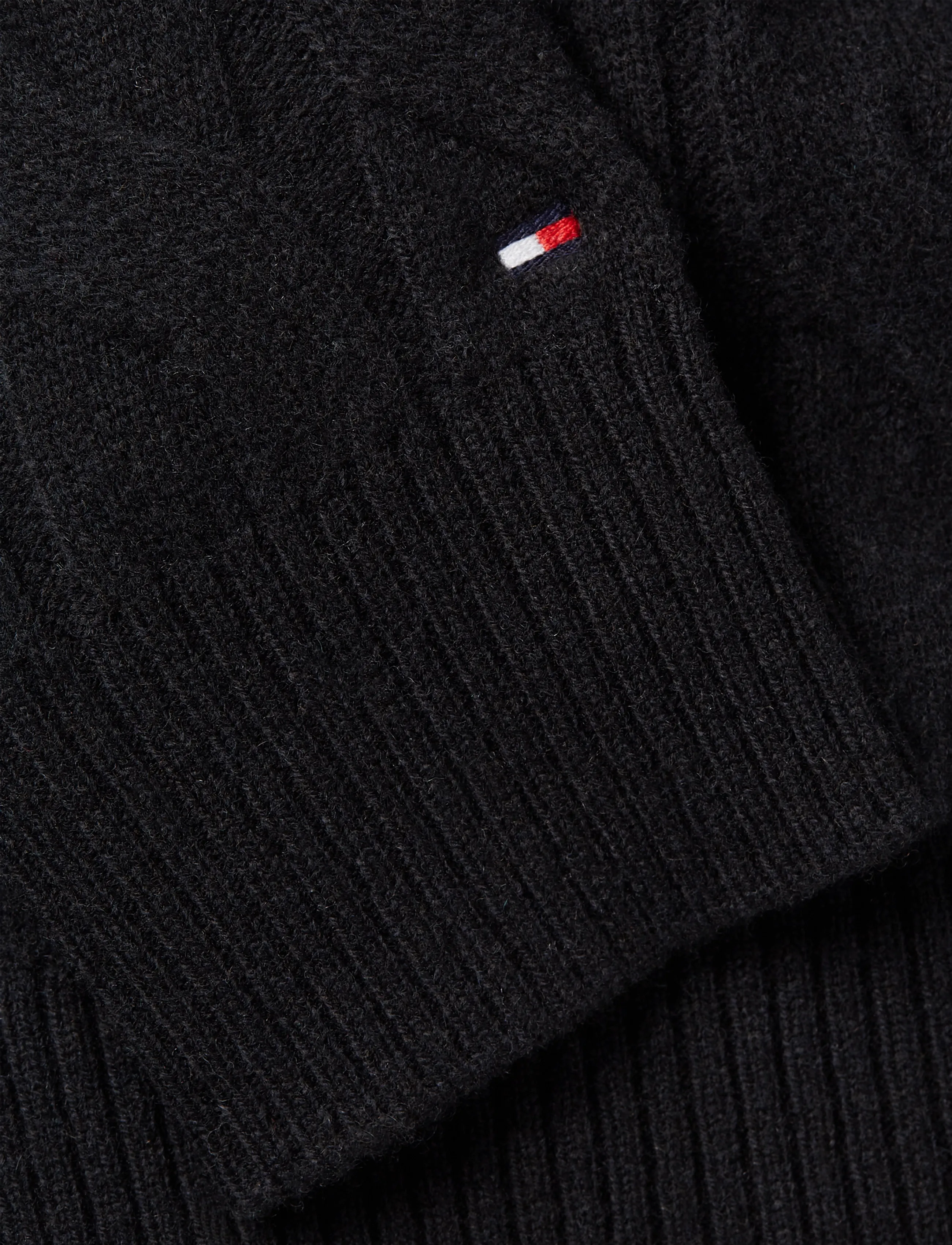 Tommy Hilfiger - SOFT WOOL CABLE C-NK LS SWT - trøjer - black - 5