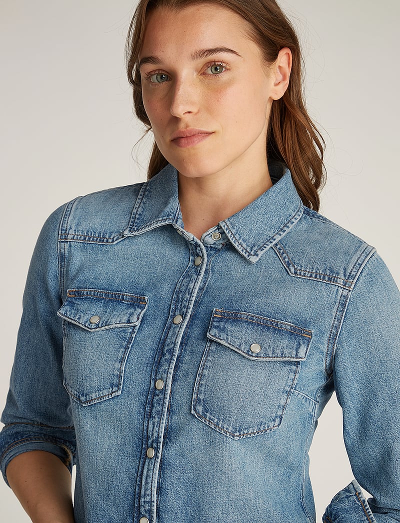 Tommy Hilfiger - DNM LS SLIM SHIRT SAM - denim shirts - sam - 3