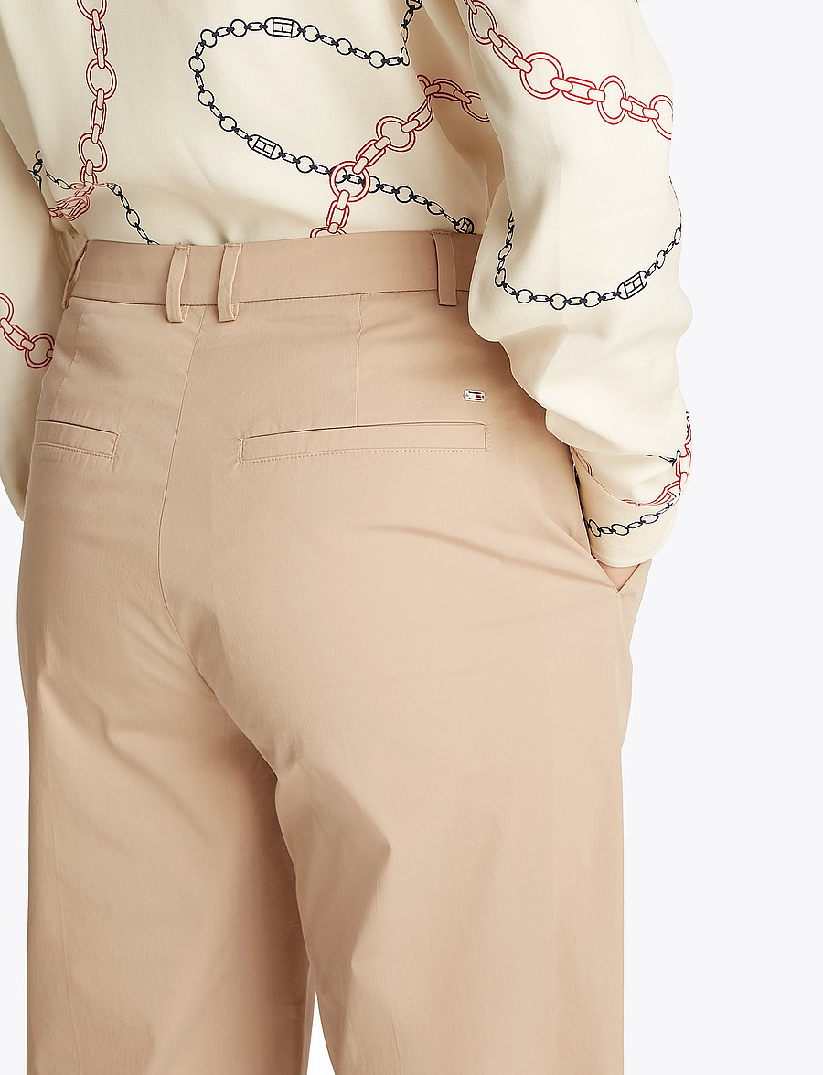 Tommy Hilfiger - LIGHT CO SLIM CHINO - hose mit geradem bein - classic beige - 3