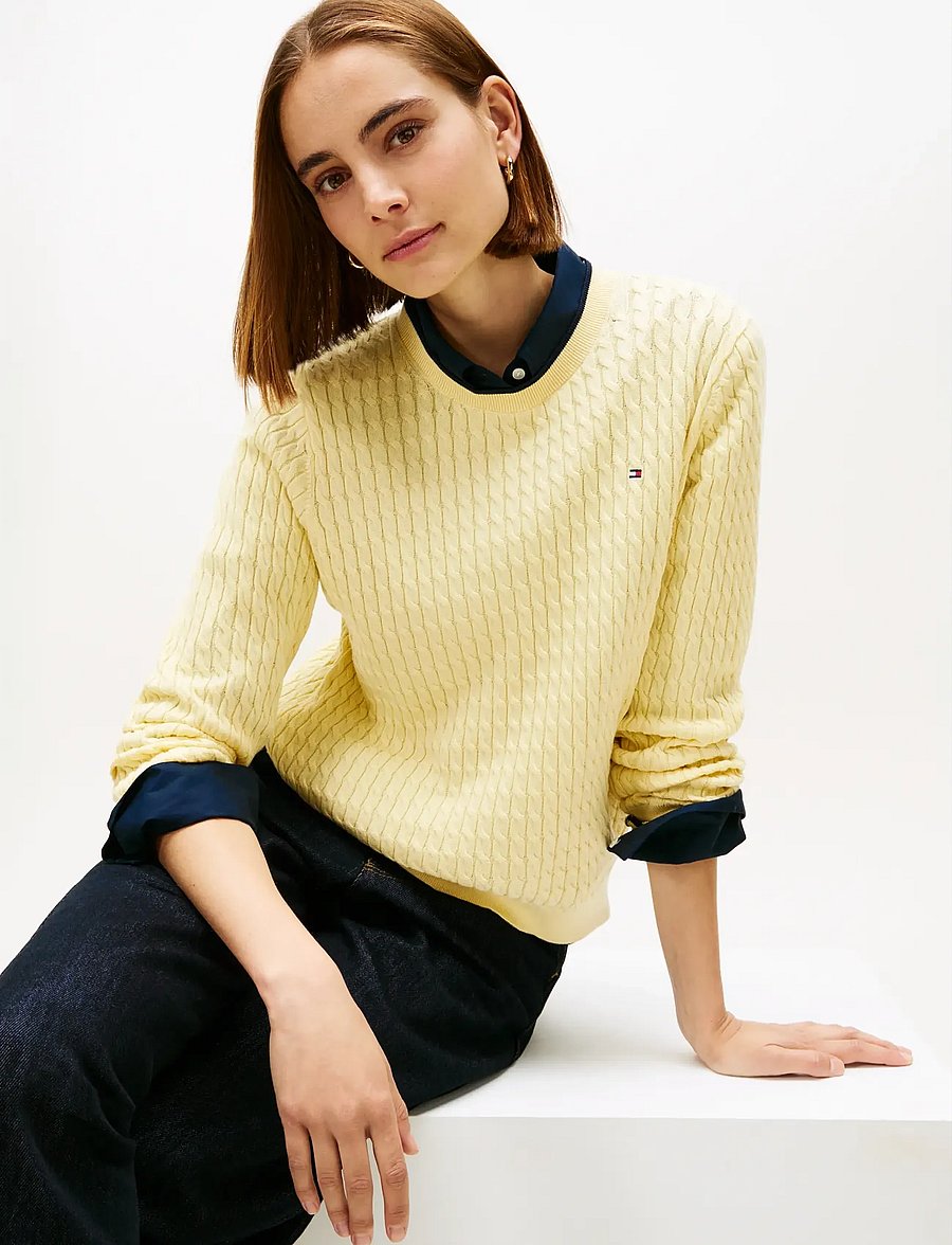 Tommy Hilfiger - COTTON CABLE FINE GG C-NK LS SWT - stickade tröjor - zesty yellow navy tipping - 4