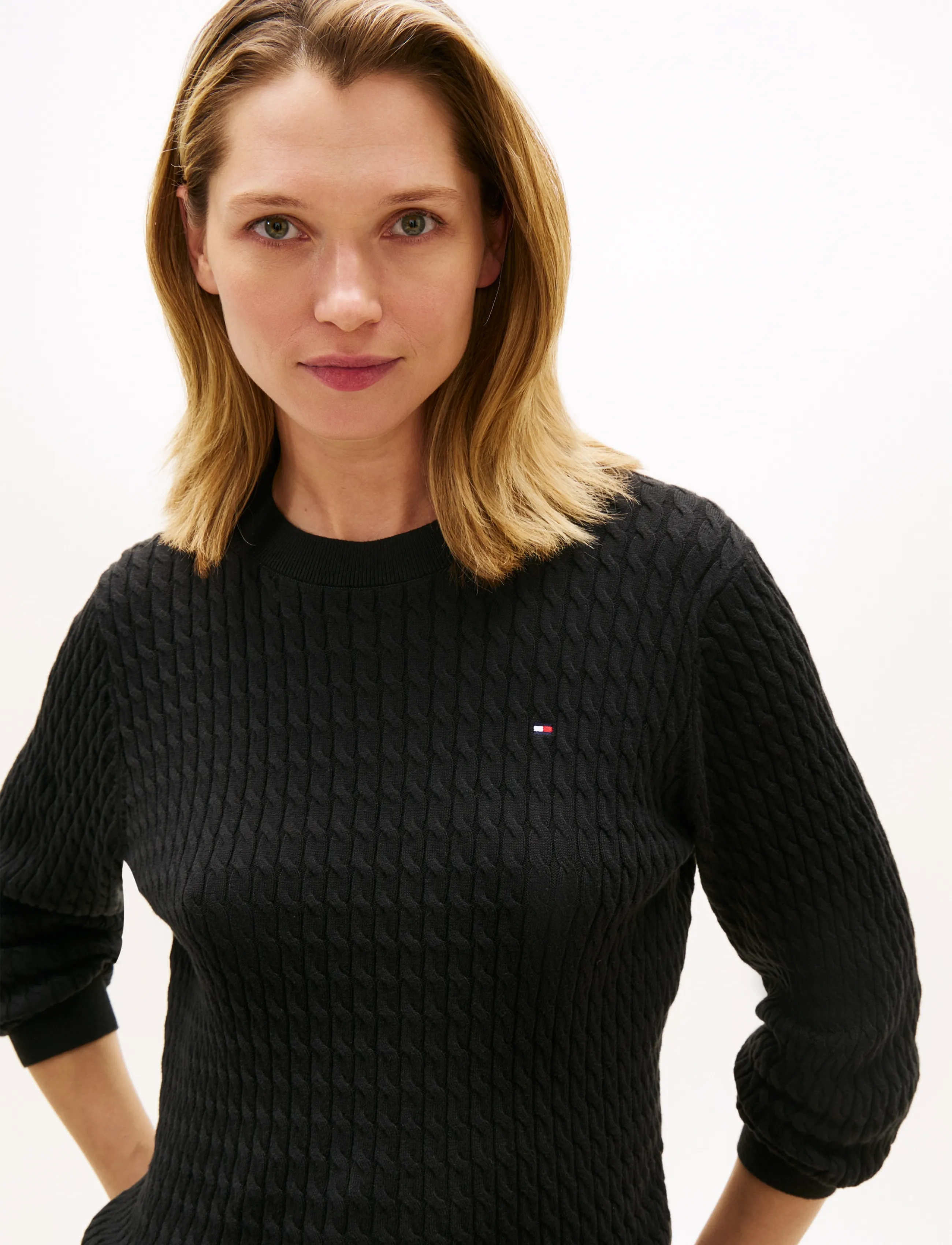 Tommy Hilfiger - COTTON CABLE FINE GG C-NK SWT - kampsunid - black - 4