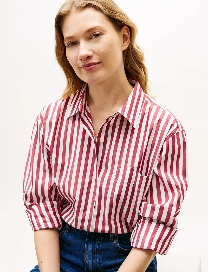 Tommy Hilfiger - ESS POPLIN EASY FIT SHIRT - långärmade skjortor - wide banker stp ecru liberty red - 4