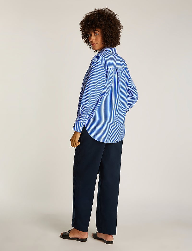 Tommy Hilfiger - ESS POPLIN EASY FIT SHIRT - langärmlige hemden - blue stp - 2