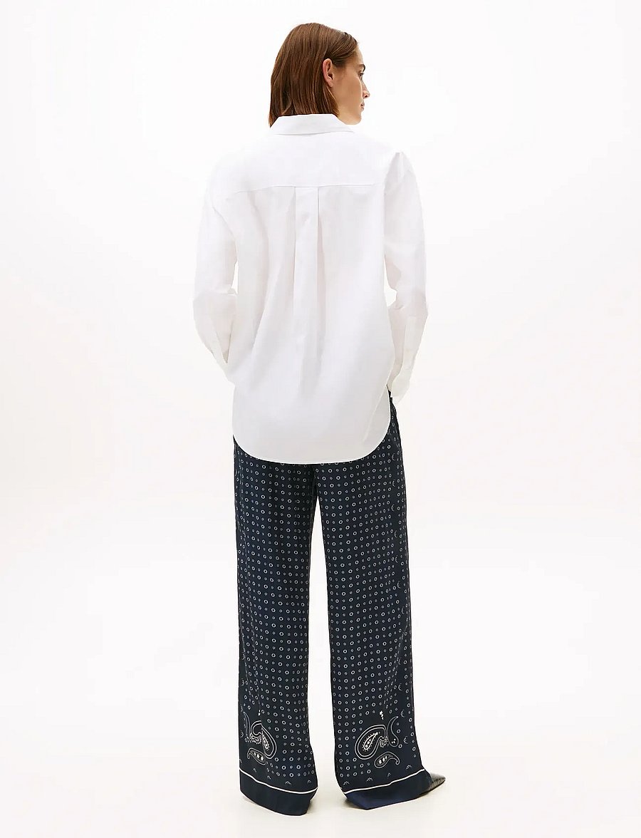 Tommy Hilfiger - ESS POPLIN EASY FIT SHIRT - pikkade varrukatega särgid - classic white - 3