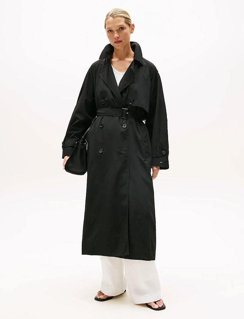 Tommy Hilfiger - LW NYLON OVERSIZED TRENCH - trenchcoats - black - 0