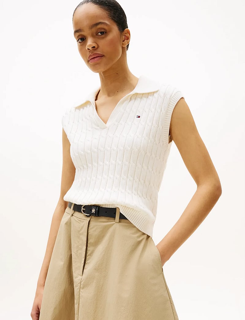 Tommy Hilfiger - CO CABLE MID GG OPEN POLO VEST - knitted vests - ivory silk - 0