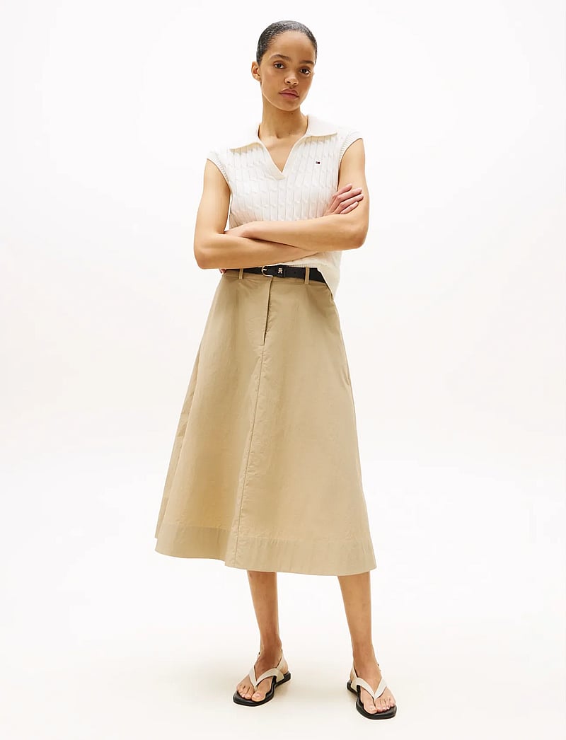 Tommy Hilfiger - CO CABLE MID GG OPEN POLO VEST - knitted vests - ivory silk - 2