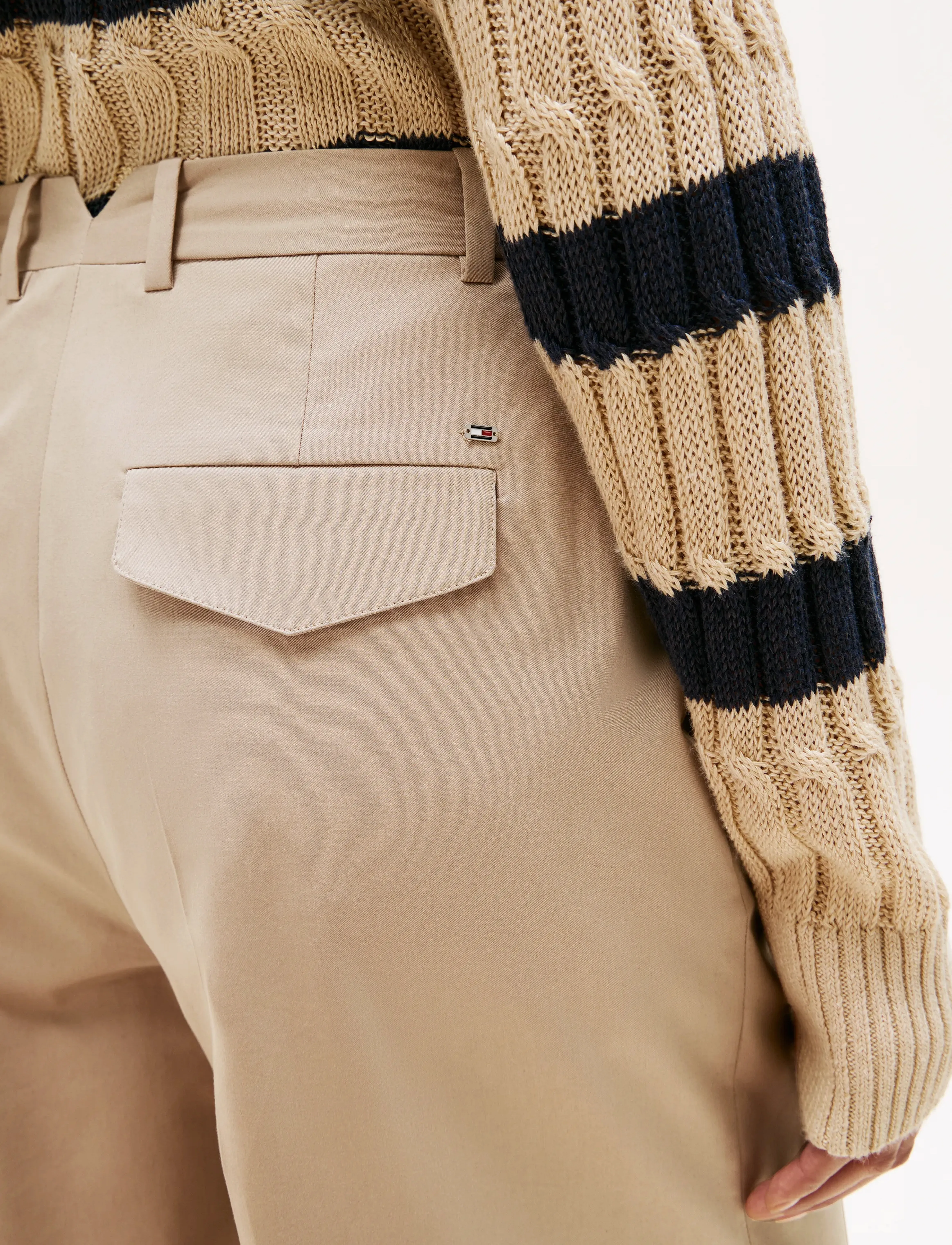 Tommy Hilfiger - COTTON WIDE LEG ANKLE CHINO PANT - beige - 4