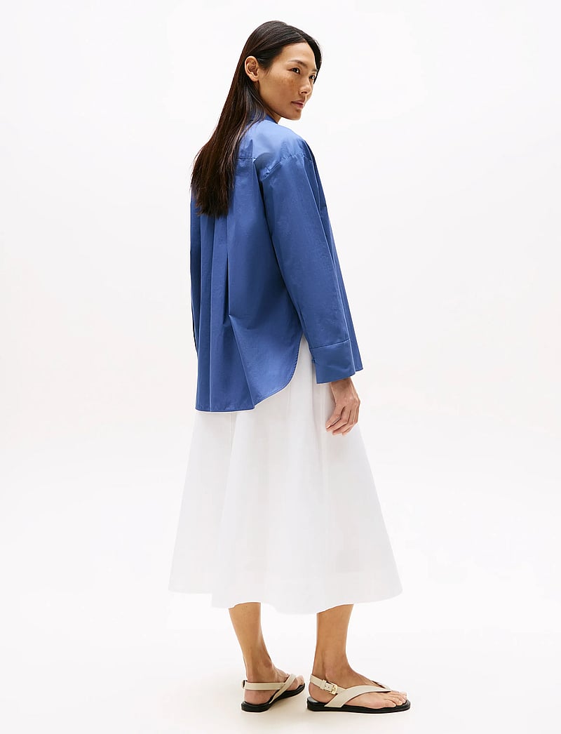 Tommy Hilfiger - ESS POPLIN NEW EASY SHIRT - pikkade varrukatega särgid - seashore navy - 3