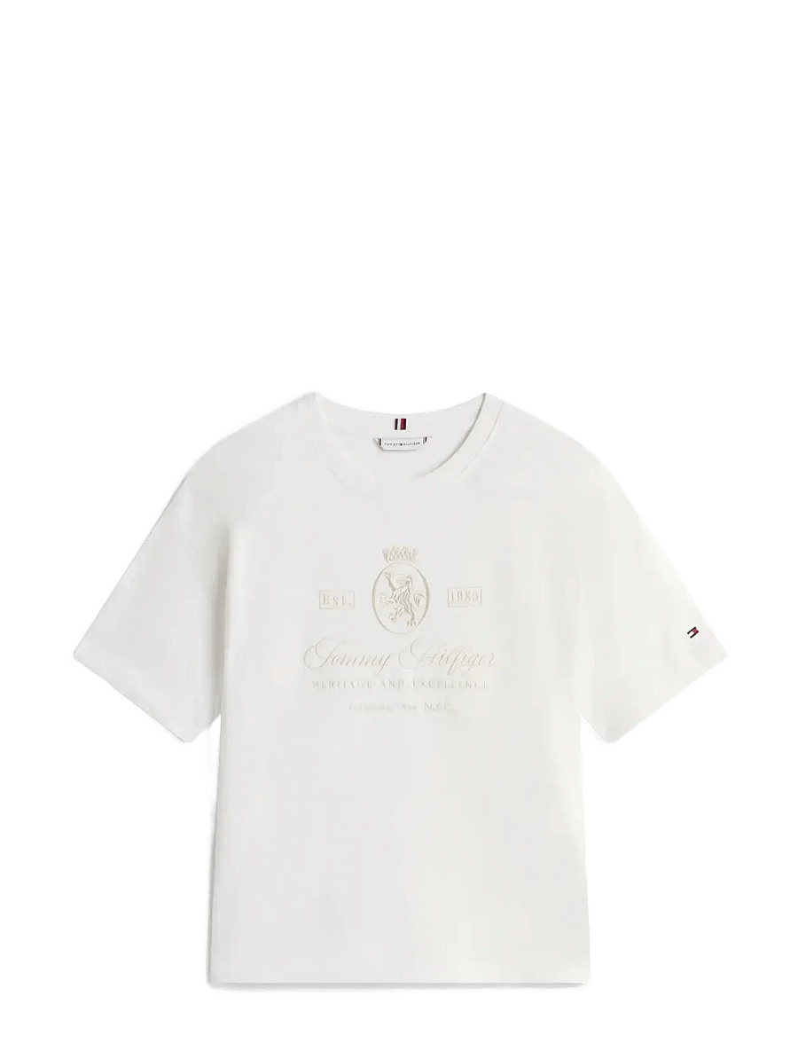 Tommy Hilfiger - VARSITY CREST RLX SS TEE - t-shirts - ecru - 1