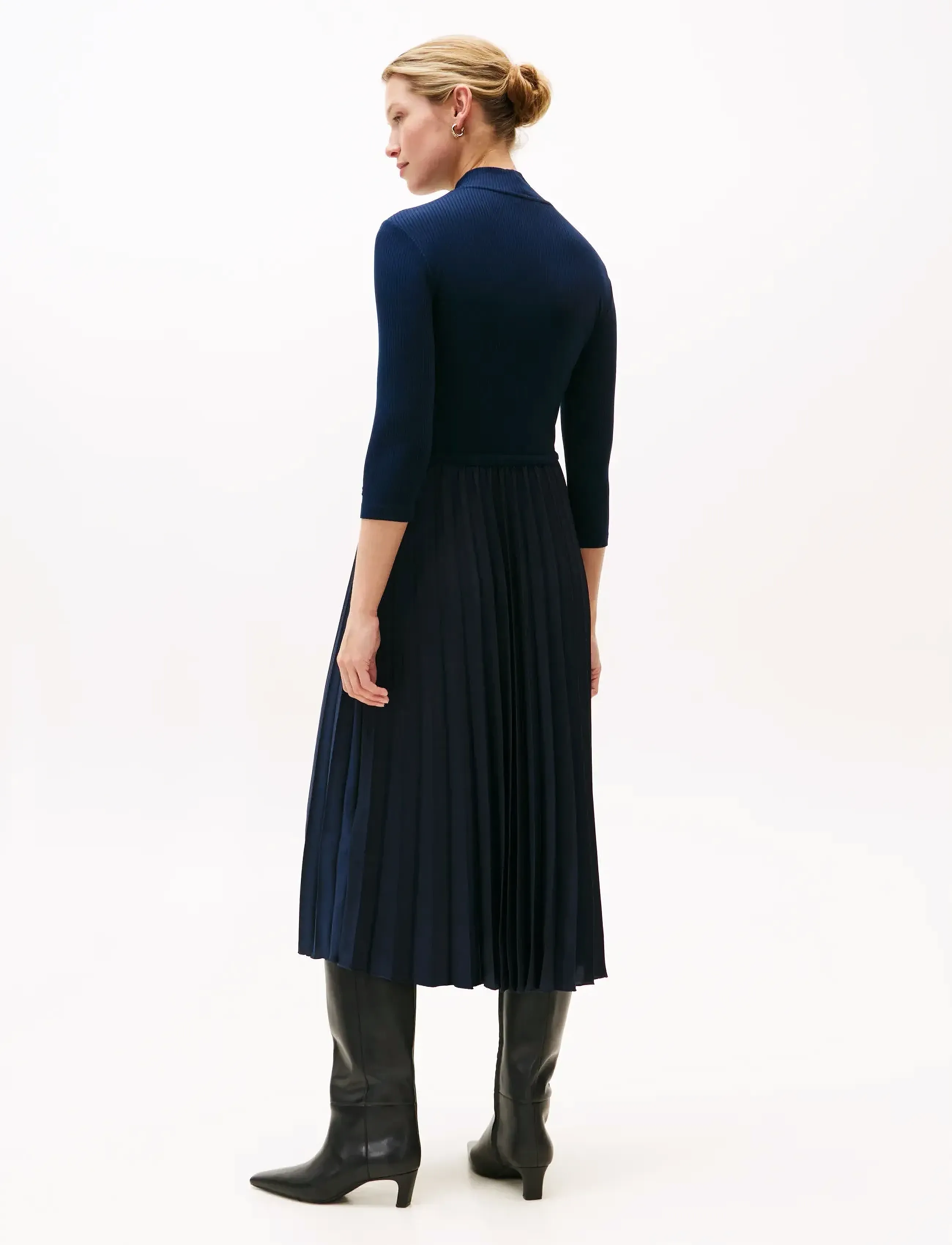 Tommy Hilfiger - SLIM 5X2 RIB MIX MIDI DRS - vidutinio ilgio suknelės - dark night navy - 4