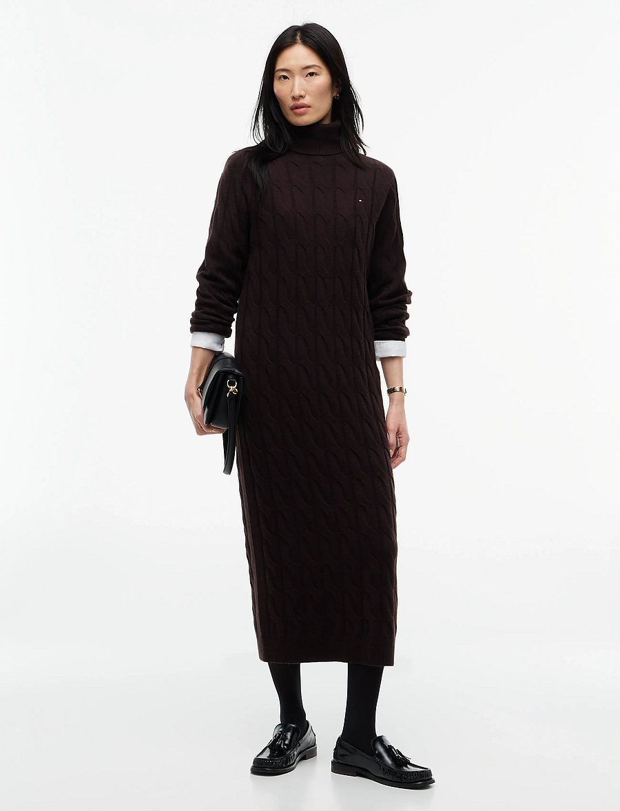 Tommy Hilfiger - SOFT WOOL CABLE ROLL-NK LS DRESS - strickkleider - chocolate - 0