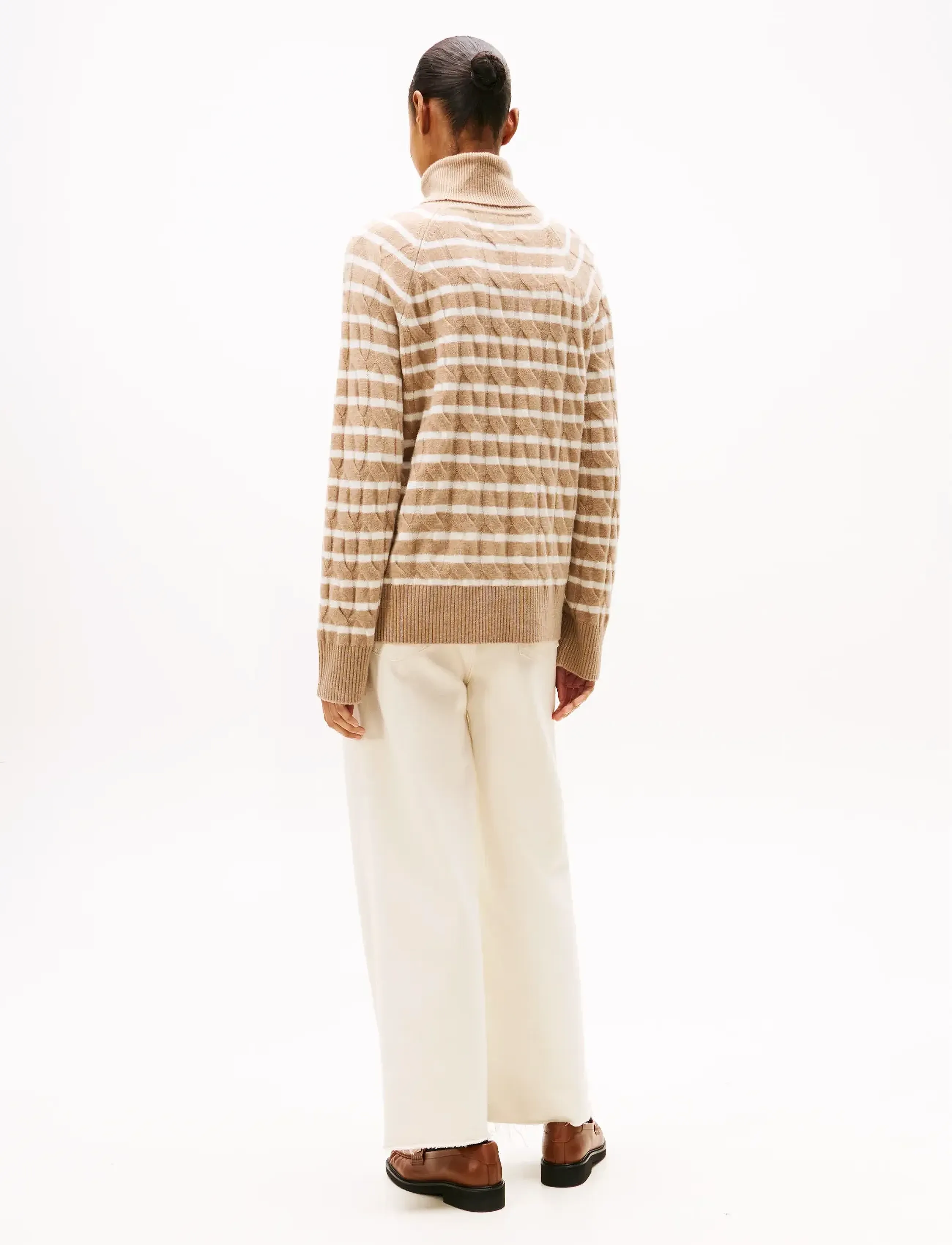 Tommy Hilfiger - SOFT WOOL CABLE ROLL-NK LS SWT - kõrge kaelusega kudumid - safari canvas htr/ivory petal stp - 3