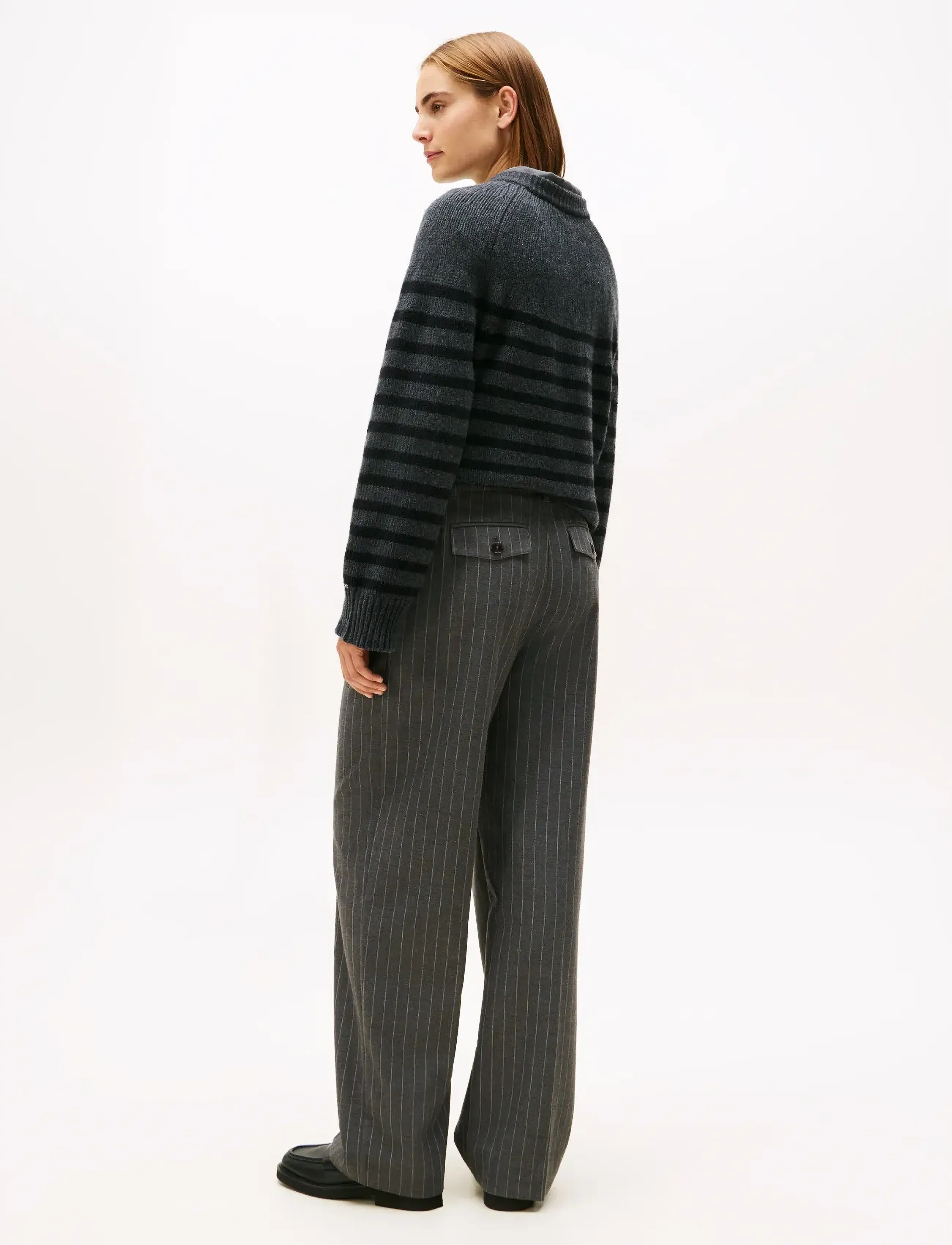 Tommy Hilfiger - PINSTRIPE LOOSE STRAIGHT PANT - dalykinio stiliaus kelnės - mid grey heather pinstripe - 2