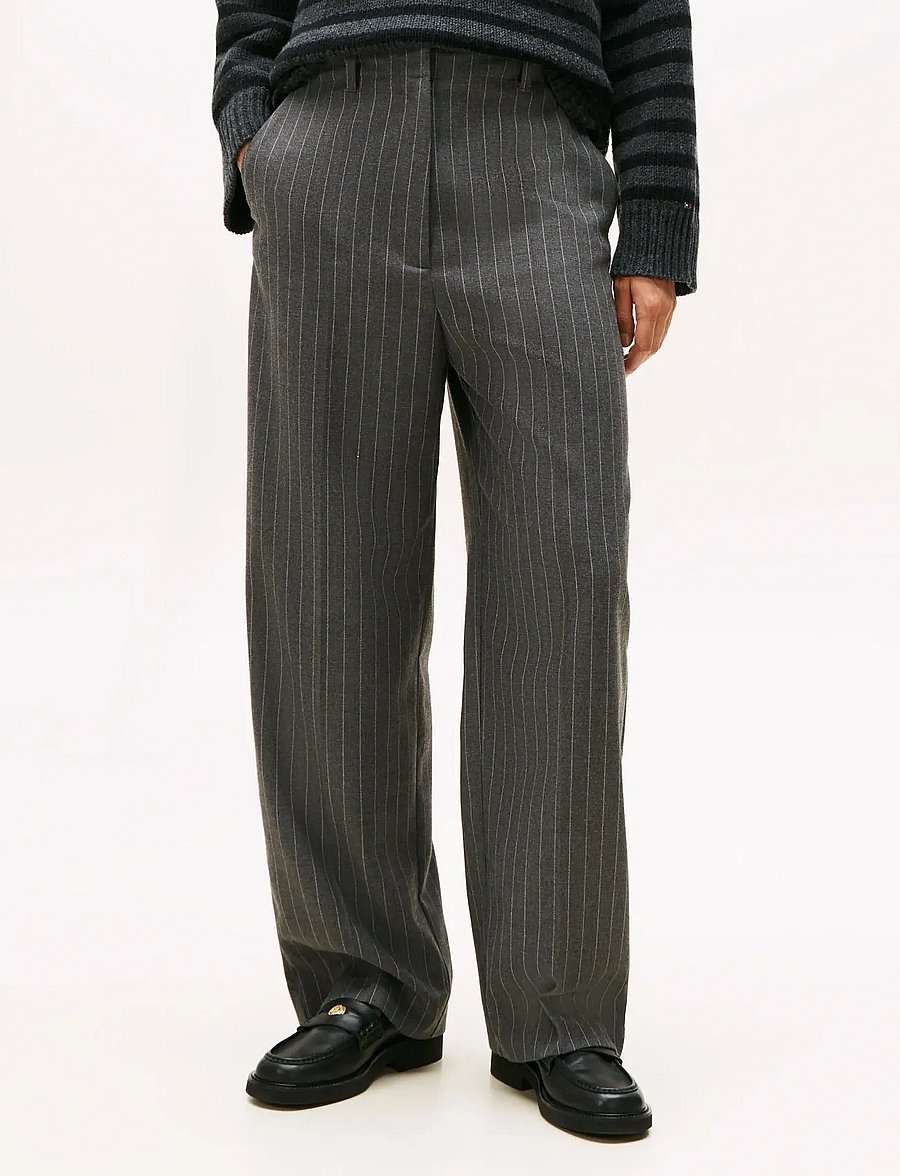 Tommy Hilfiger - PINSTRIPE LOOSE STRAIGHT PANT - dalykinio stiliaus kelnės - mid grey heather pinstripe - 4