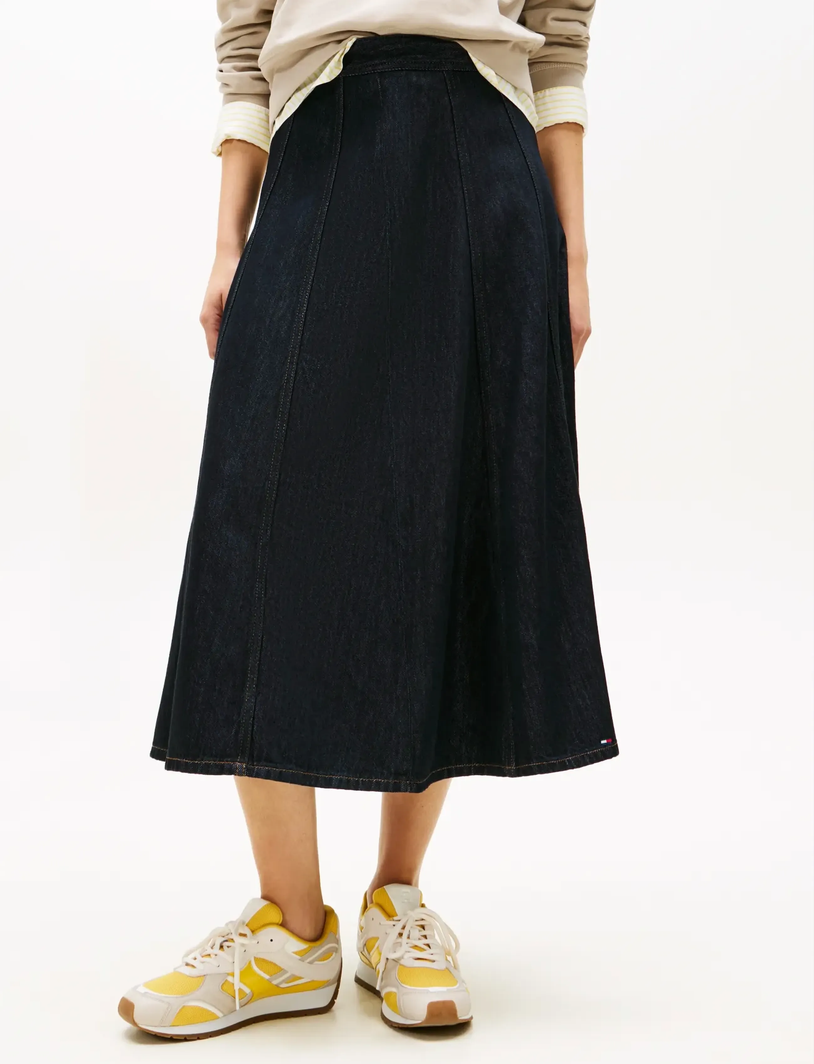 Tommy Hilfiger DNM PURE FLARED MIDI SKIRT HW - Midi-Röcke - PURE / navy