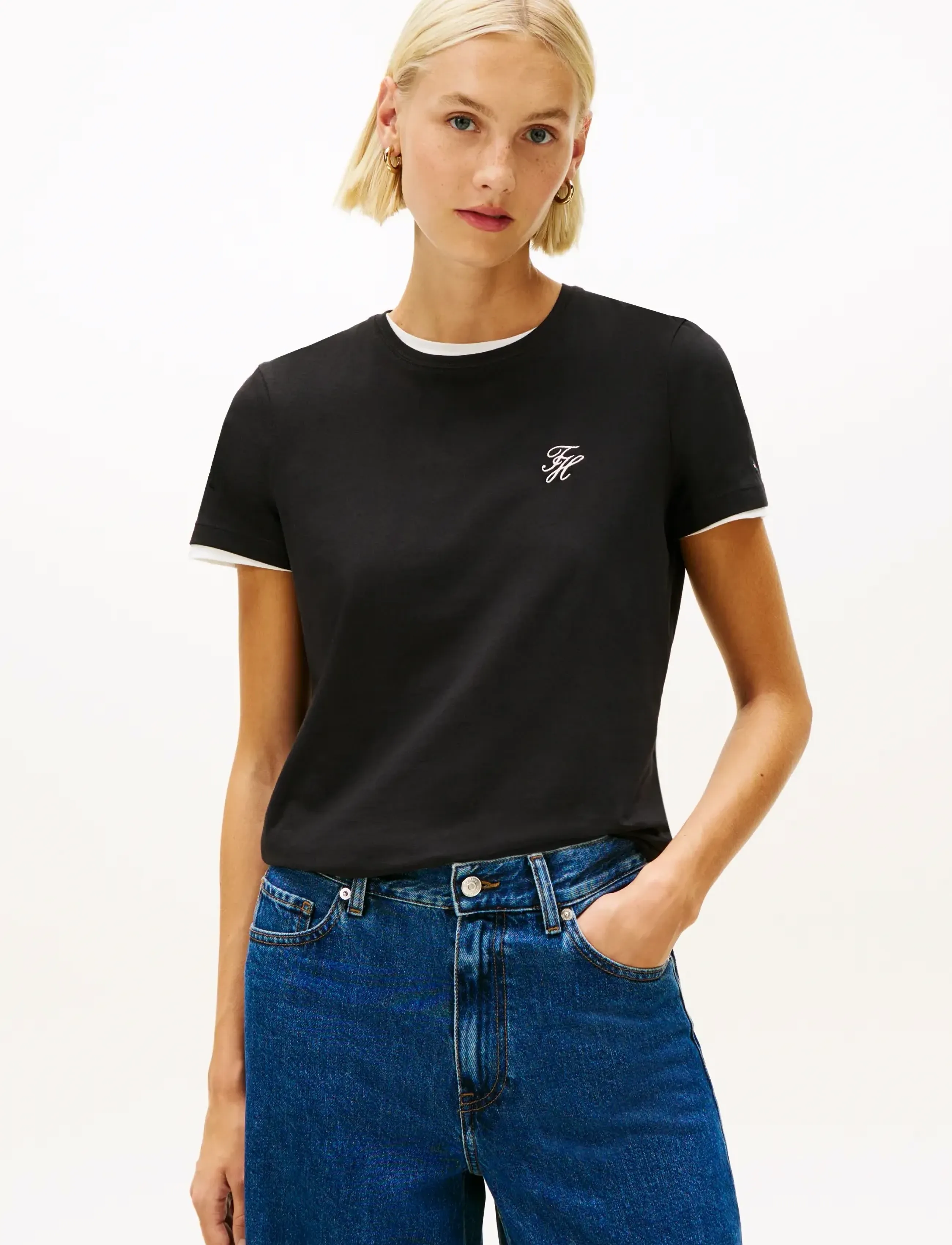 Tommy Hilfiger TH SCRIPT REG C-NK SS TEE - Tommy Hilfiger - BLACK / black