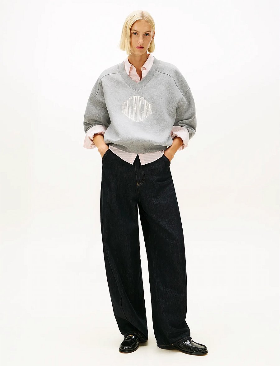 Tommy Hilfiger - VARSITY V-NK FLEECE SWTSRT - mode trends - med heather grey - 2
