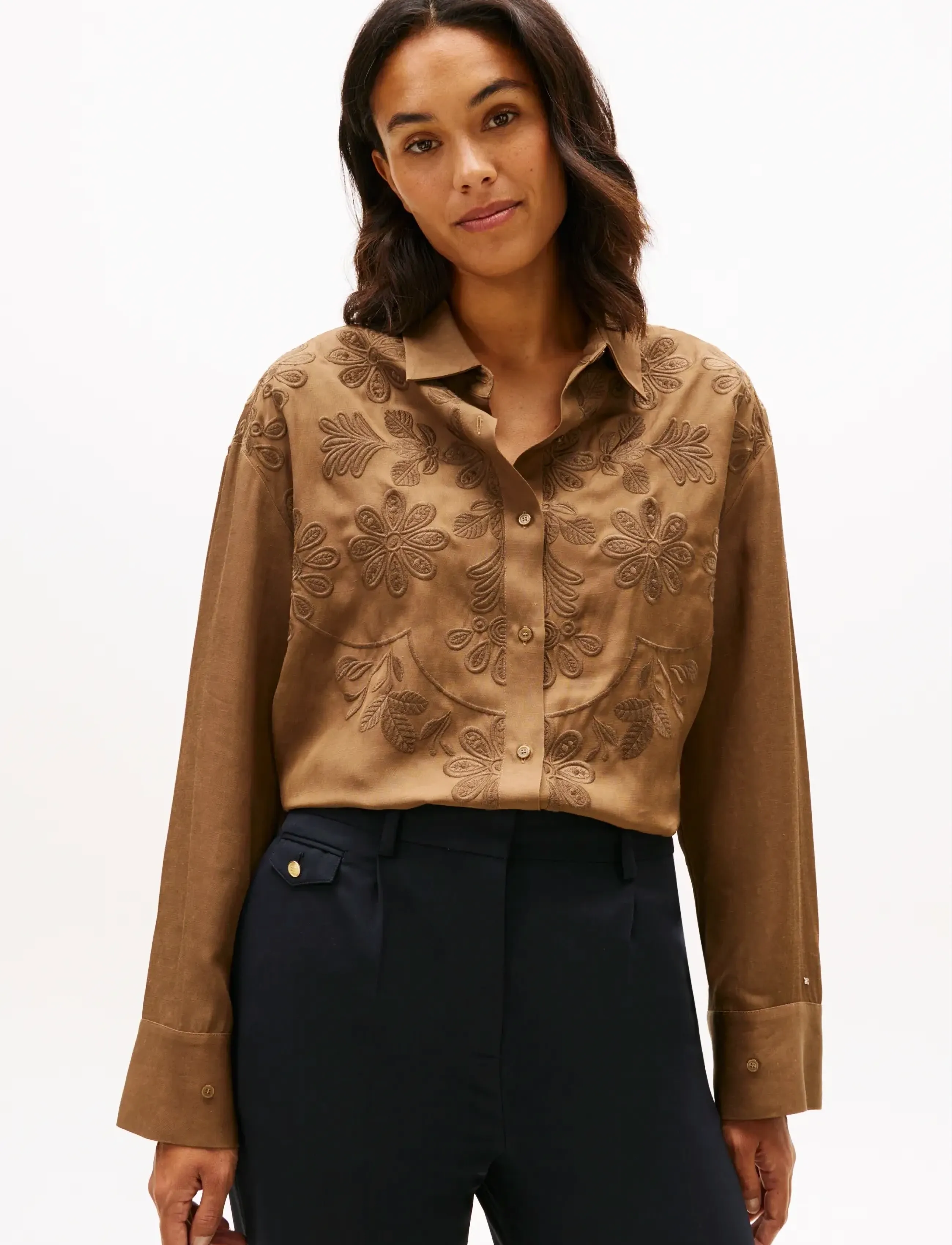 Tommy Hilfiger EMBROIDERY MODERN FIT LS SHIRT - Särgid - NORDIC TAUPE / brown