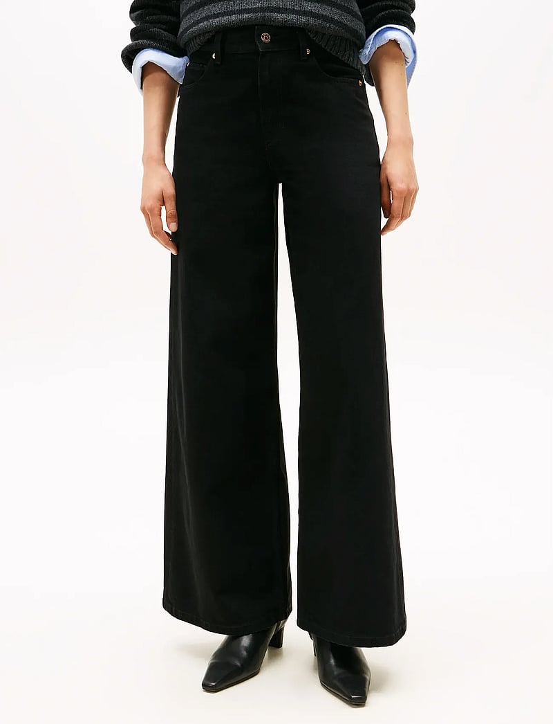 Tommy Hilfiger - DNM BLACK 70s WIDE LEG HW - wide leg jeans - black - 4