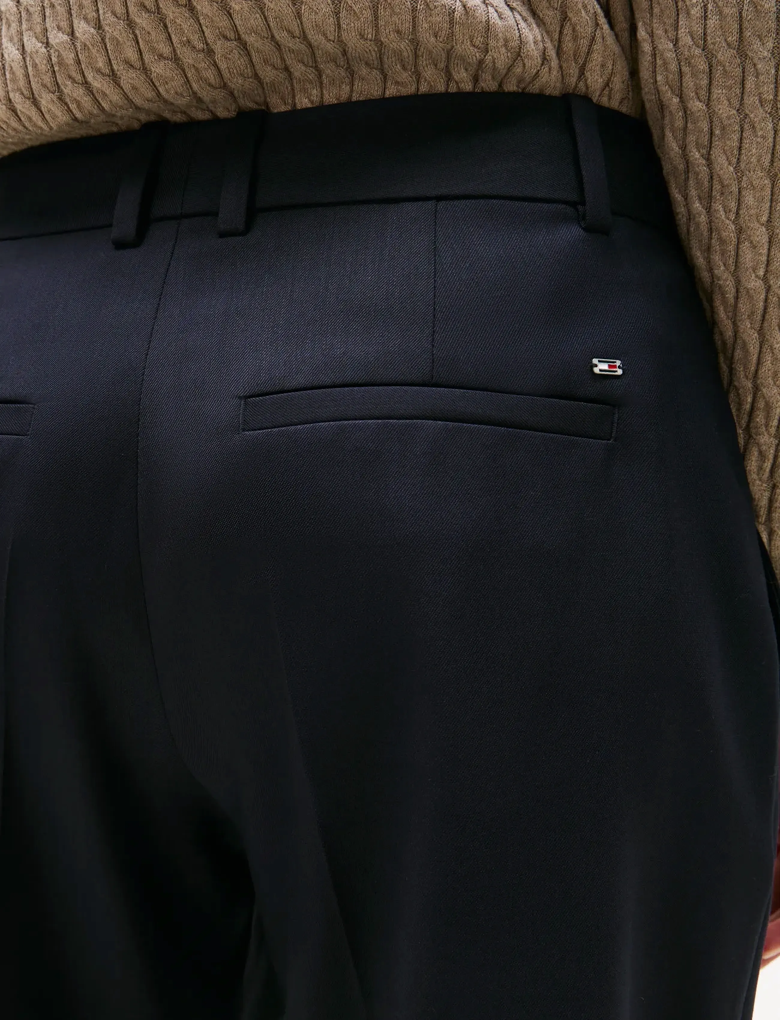 Tommy Hilfiger - TIMELESS WOOL SLIM STRT PANT - kitsalõikelised püksid - black - 3