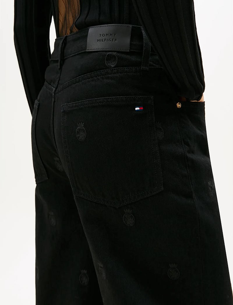Tommy Hilfiger - DNM AO CREST BLACK BARREL RW - barrel jeans - black - 4