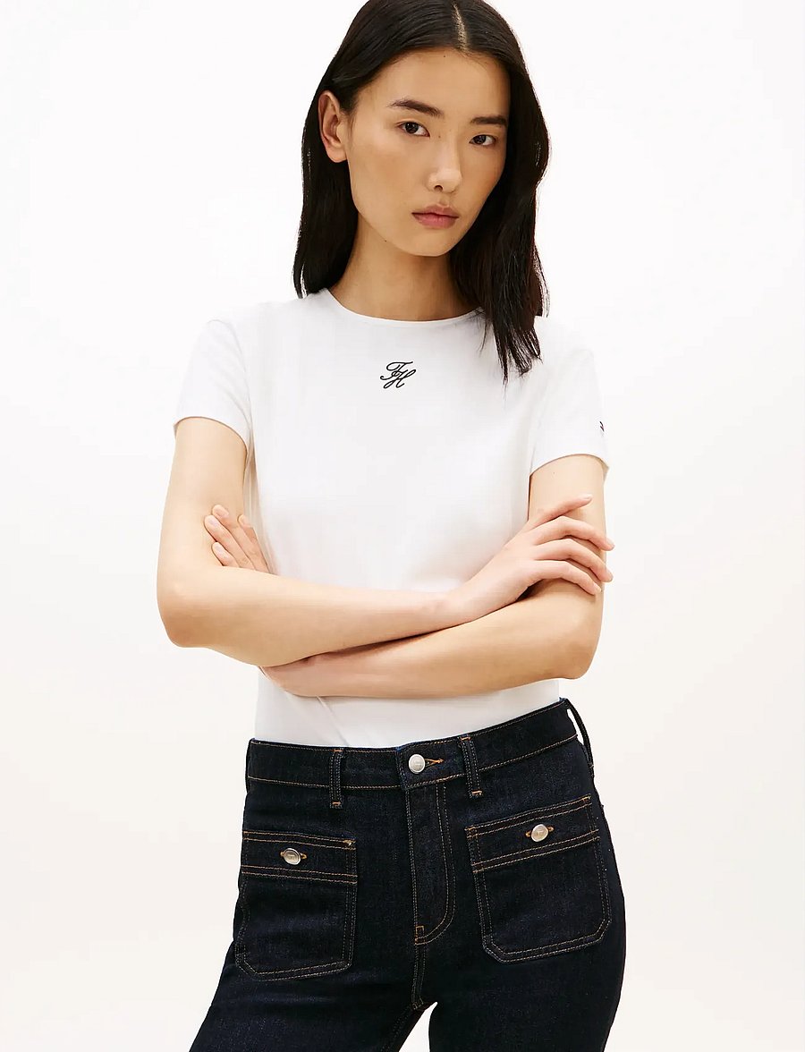 Tommy Hilfiger - TH SCRIPT SLIM SS TEE - t-shirts - ecru - 0