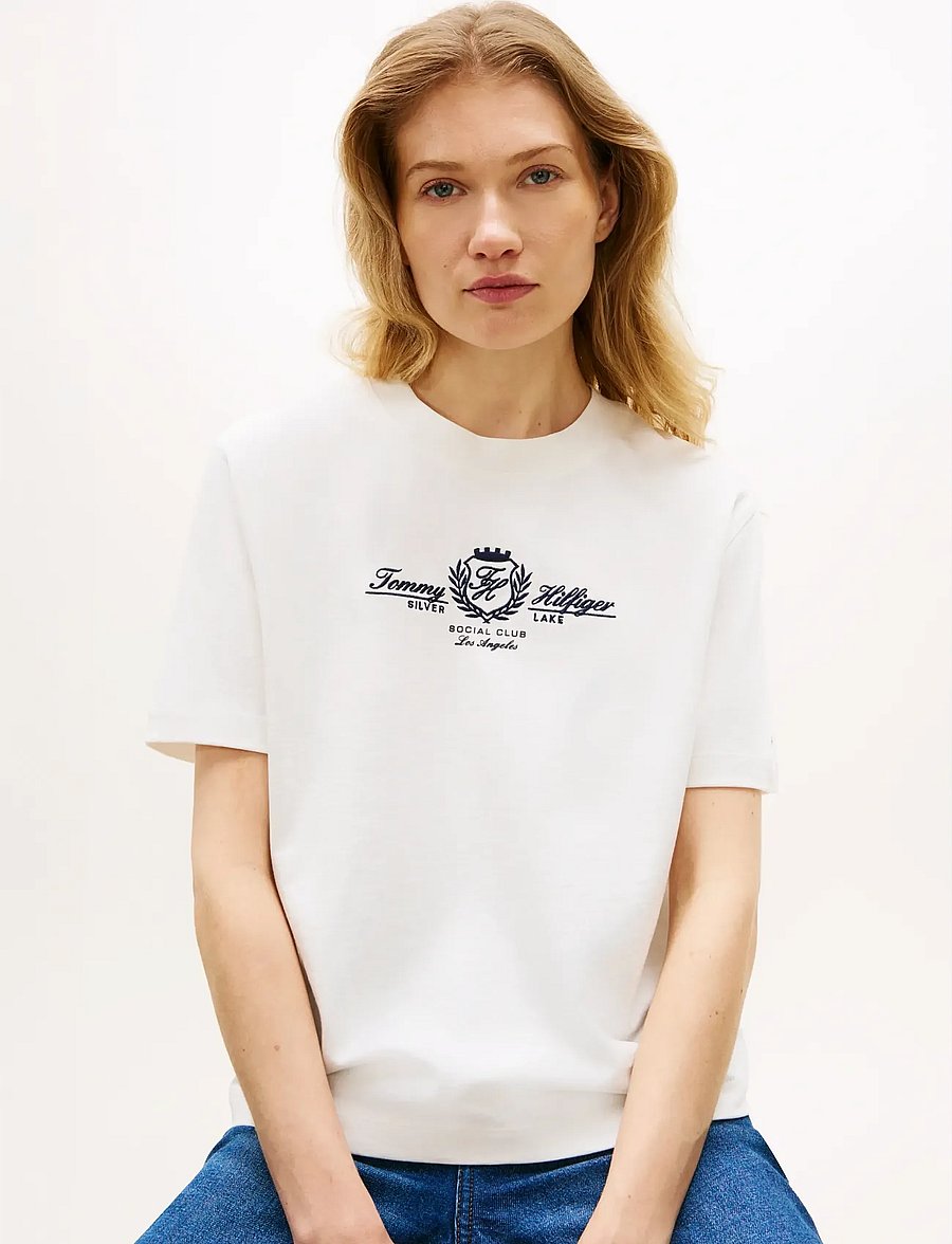 Tommy Hilfiger - VARSITY CREST MDRN C-NK SS TEE - t-särgid - ecru - 4