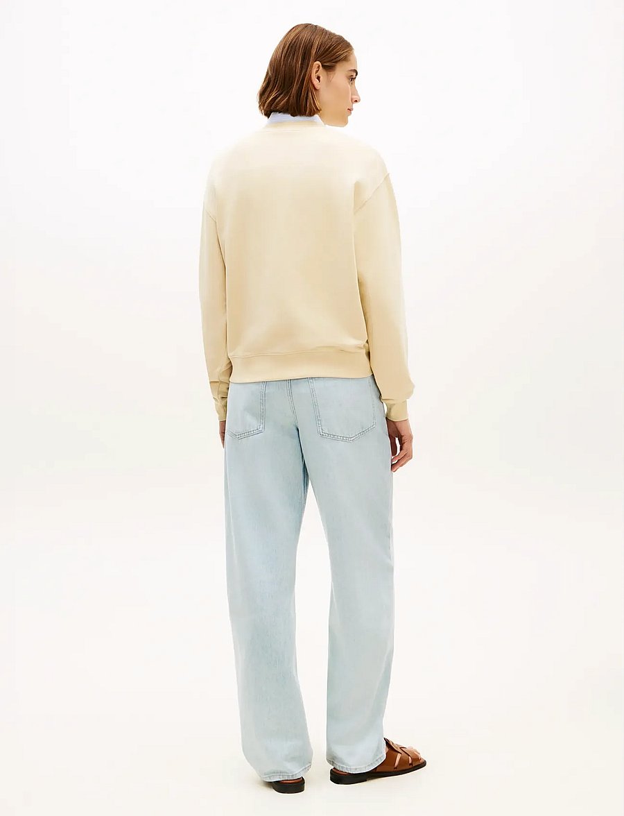 Tommy Hilfiger - TH SCRIPT REG SWEATSHIRT - sweatshirts - country ivory - 2
