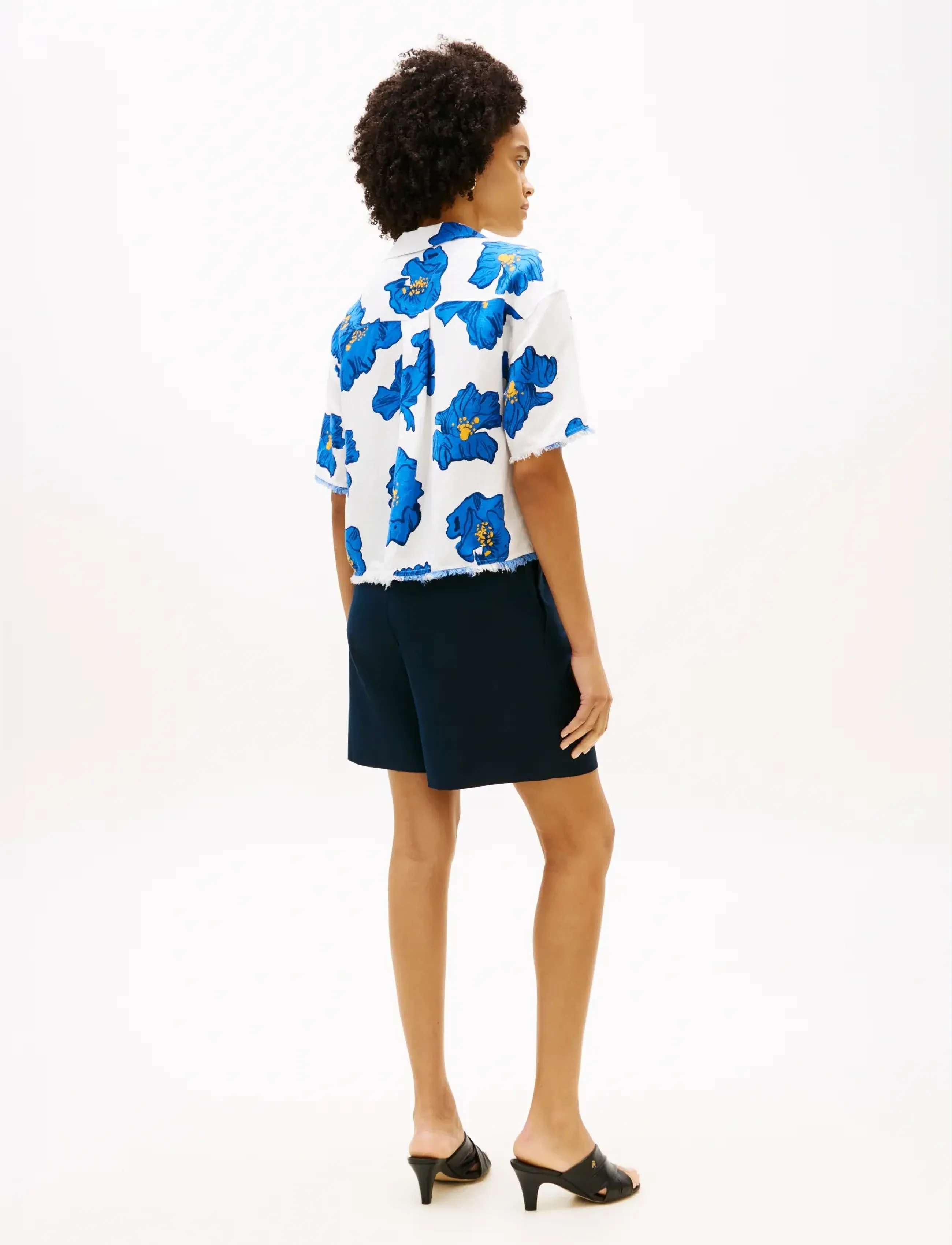 Tommy Hilfiger - FRAYED VIS/LINEN SS SHIRT - kortärmade skjortor - poppy print spaced ivory blue orbit - 2