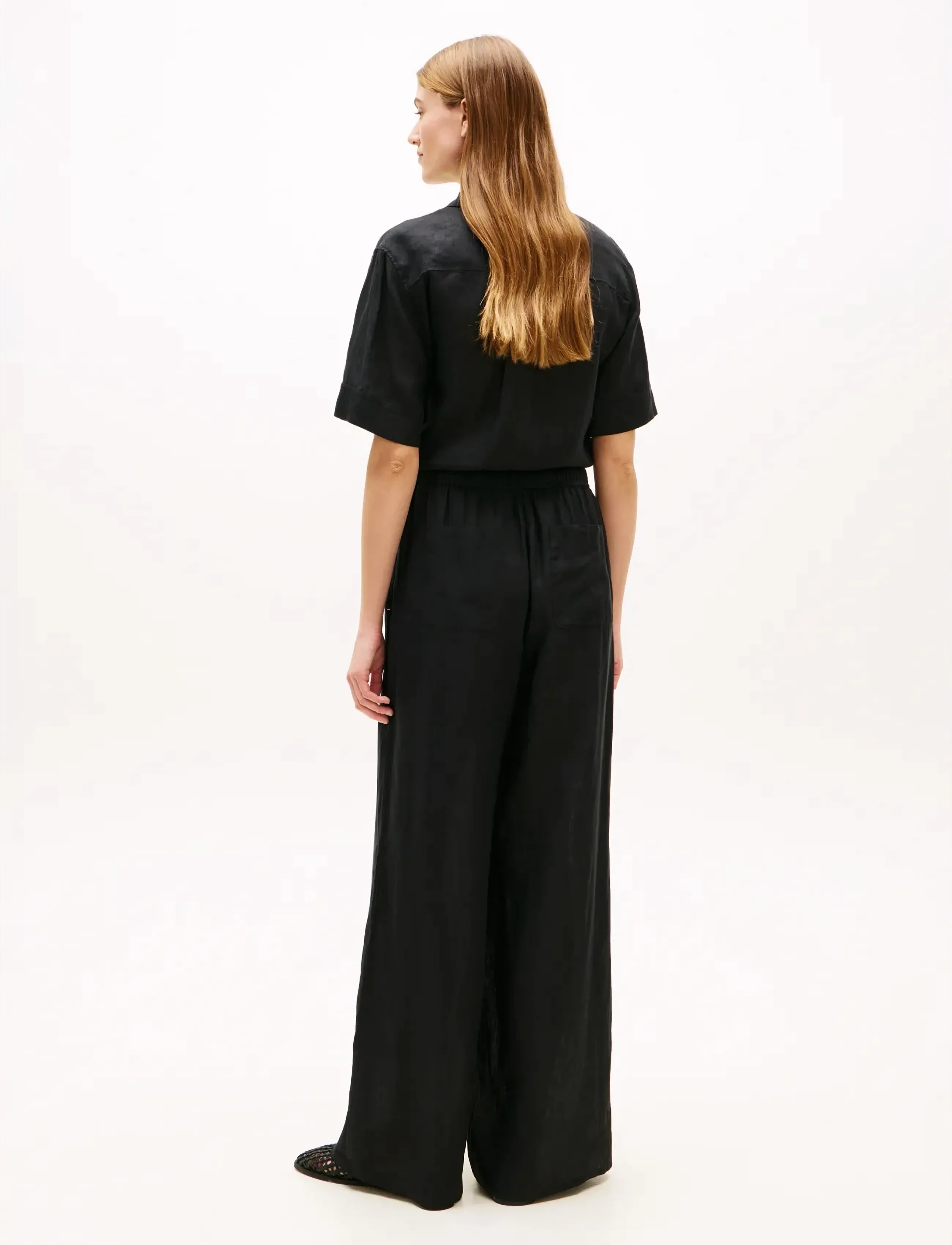 Tommy Hilfiger - ESS LINEN PULL ON PANTS - bukser med brede ben - black - 2
