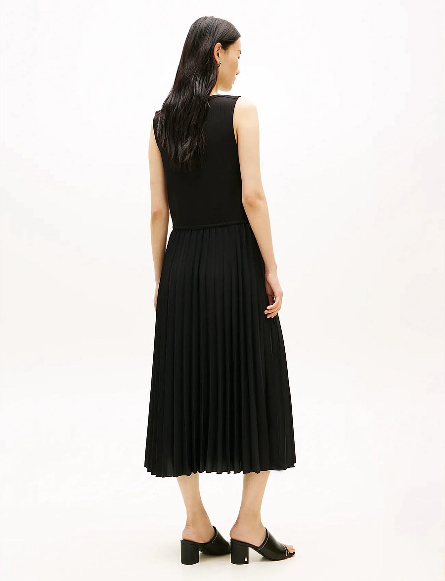 Tommy Hilfiger - 5X2 SLASH-NK MIX MEDIA DRS - midi dresses - black - 4