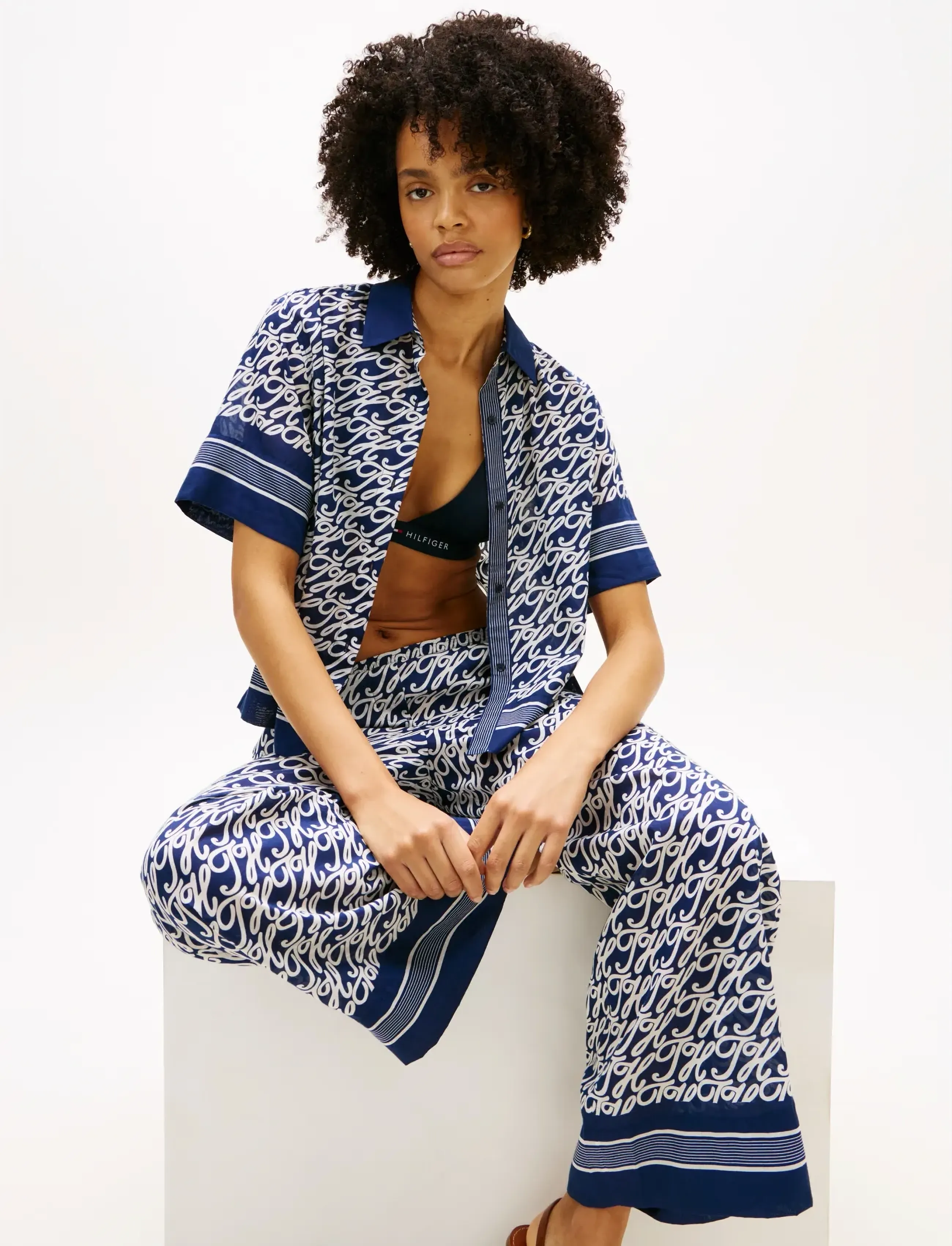 Tommy Hilfiger - SWIMSHOP SILK VOILE AOP SHIRT - chemises à manches courtes - th script preppy navy - 4