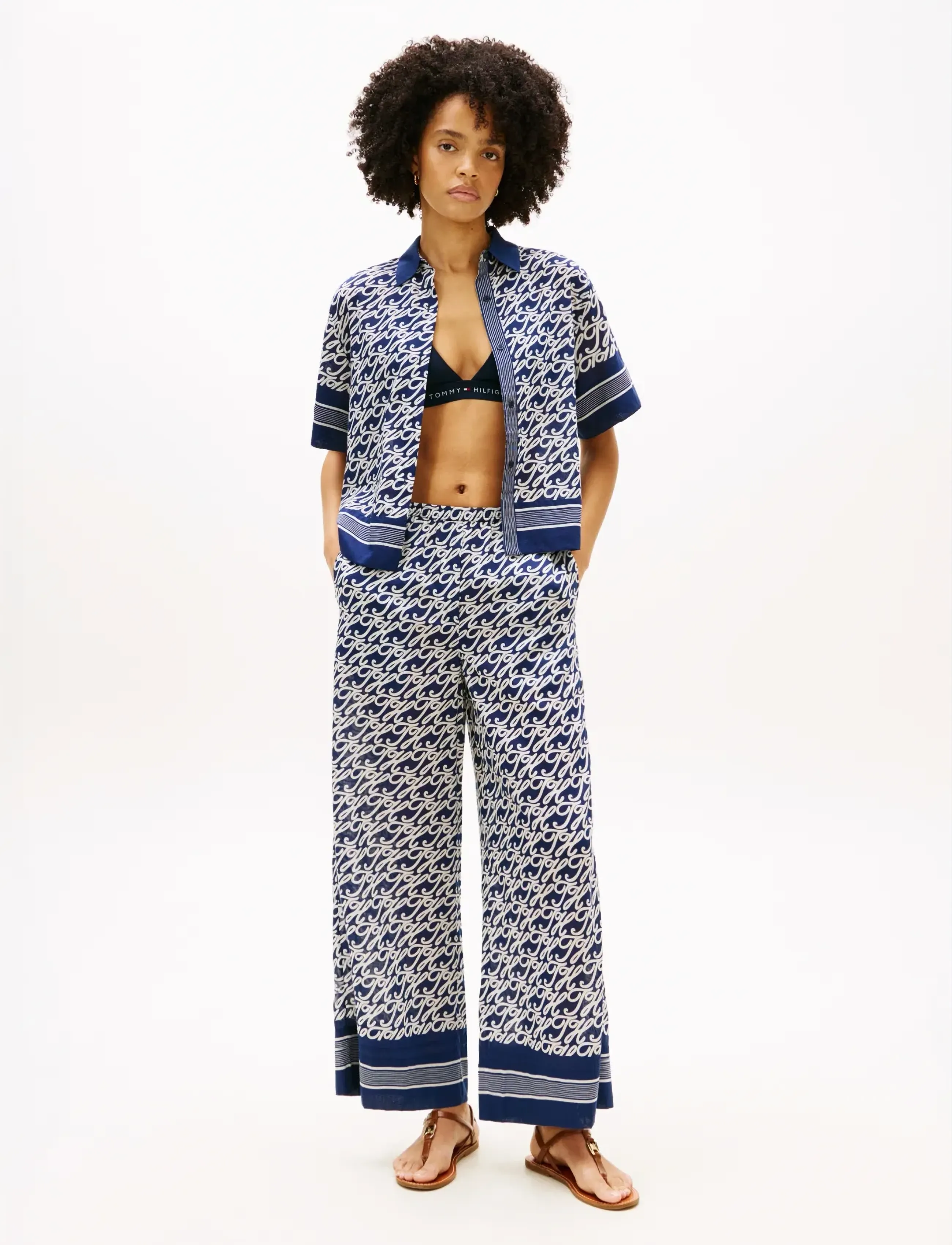 Tommy Hilfiger - SWIMSHOP SILK VOILE AOP PANTS - bukser med brede ben - th script preppy navy - 3
