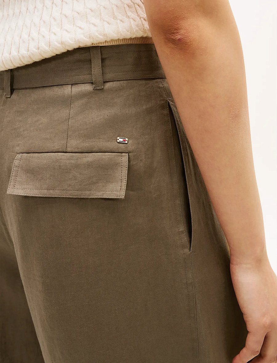 Tommy Hilfiger - LINEN UTILITY BARREL PANT - barrel-hosen - mediterranean olive - 4