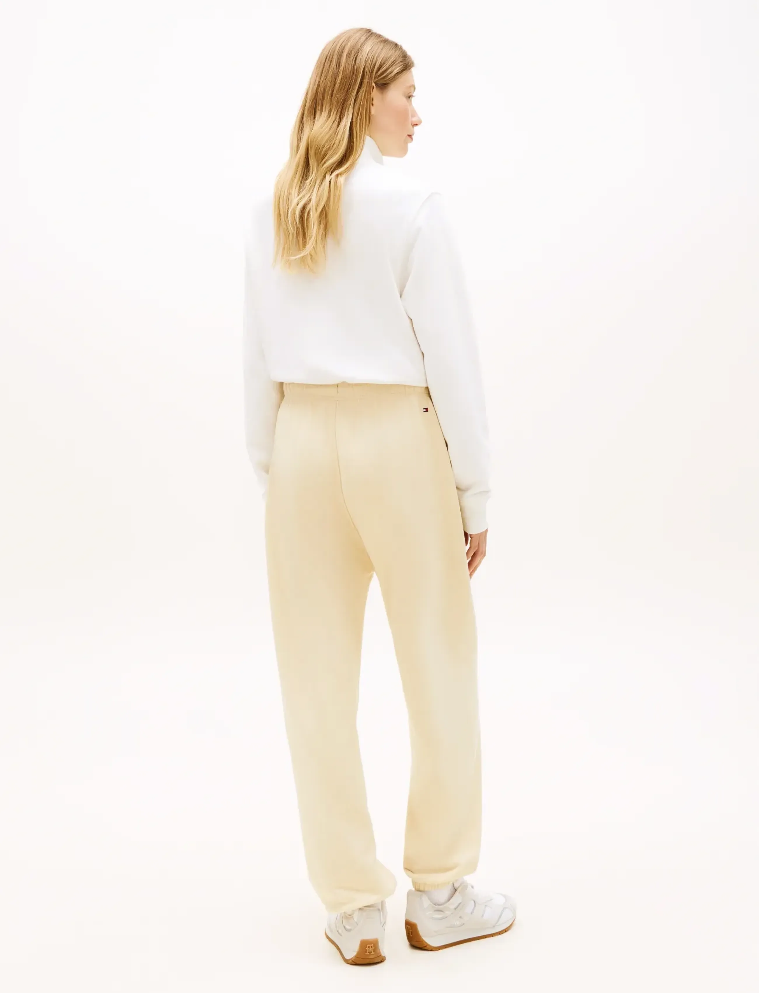 Tommy Hilfiger - TH SCRIPT SWEATPANT - sweatpants - country ivory - 2