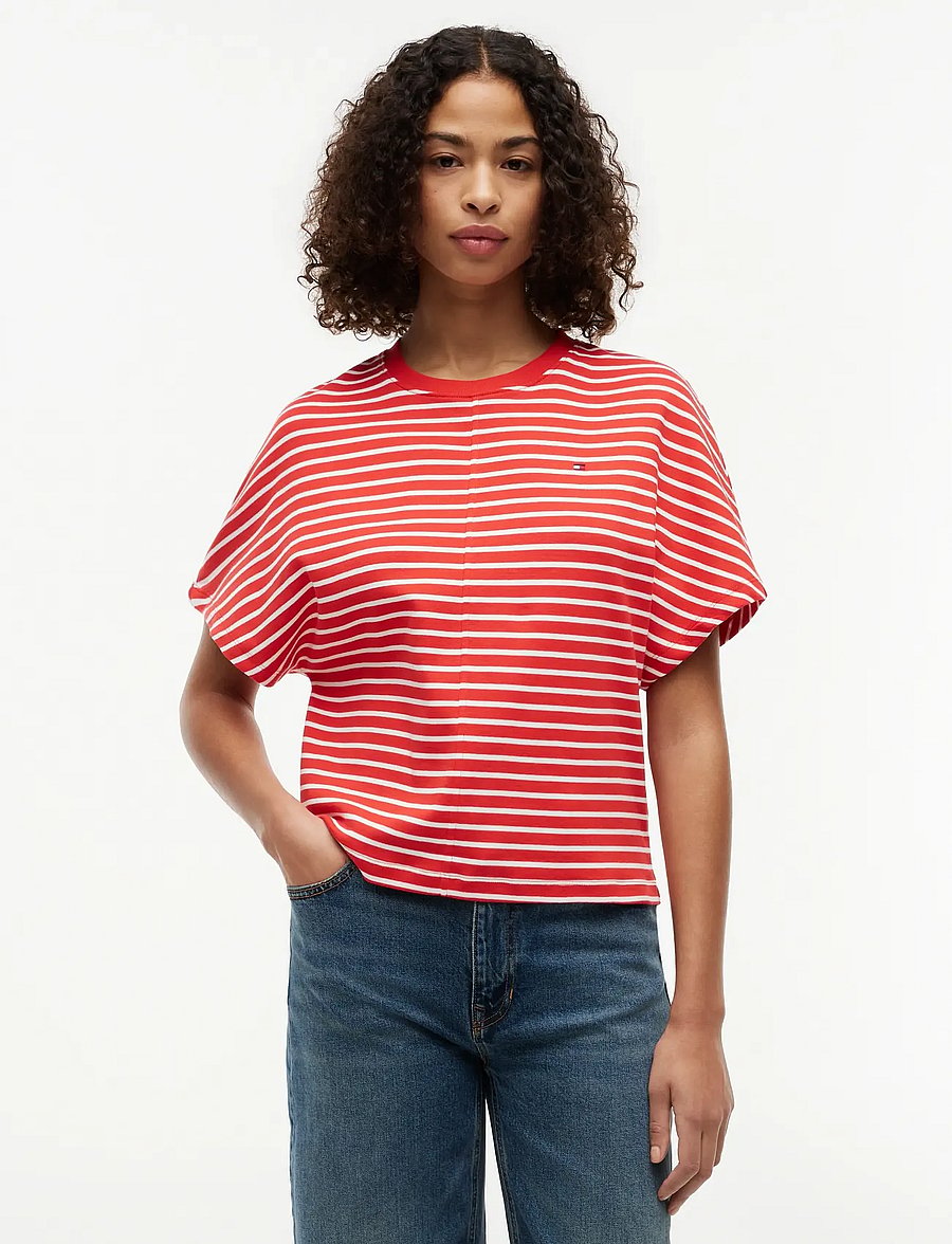 Tommy Hilfiger - CODY REG BATWING C-NK SS TEE - t-särgid - breton fire red ecru stp - 0