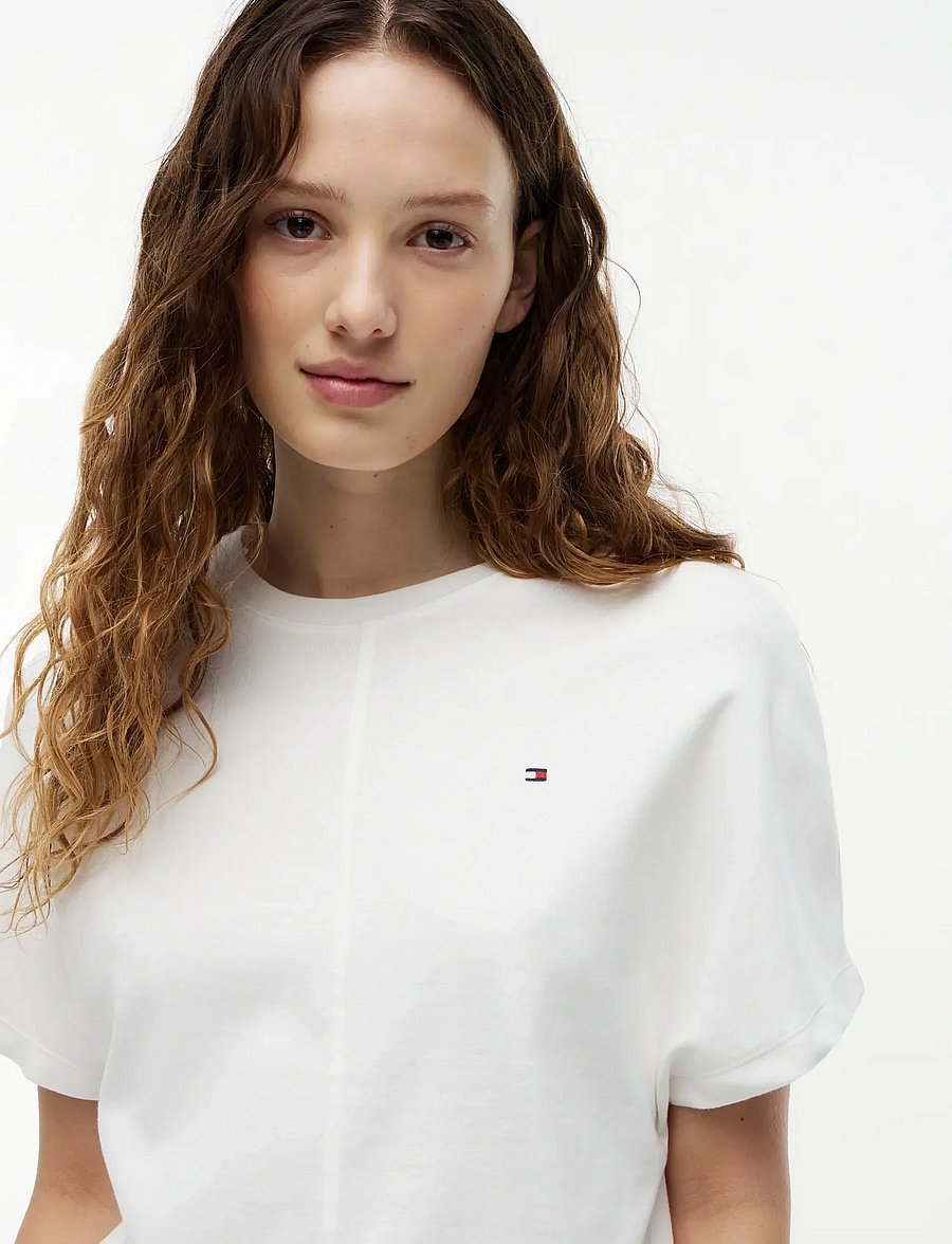 Tommy Hilfiger - CODY REG BATWING C-NK SS TEE - t-shirts - ecru - 3