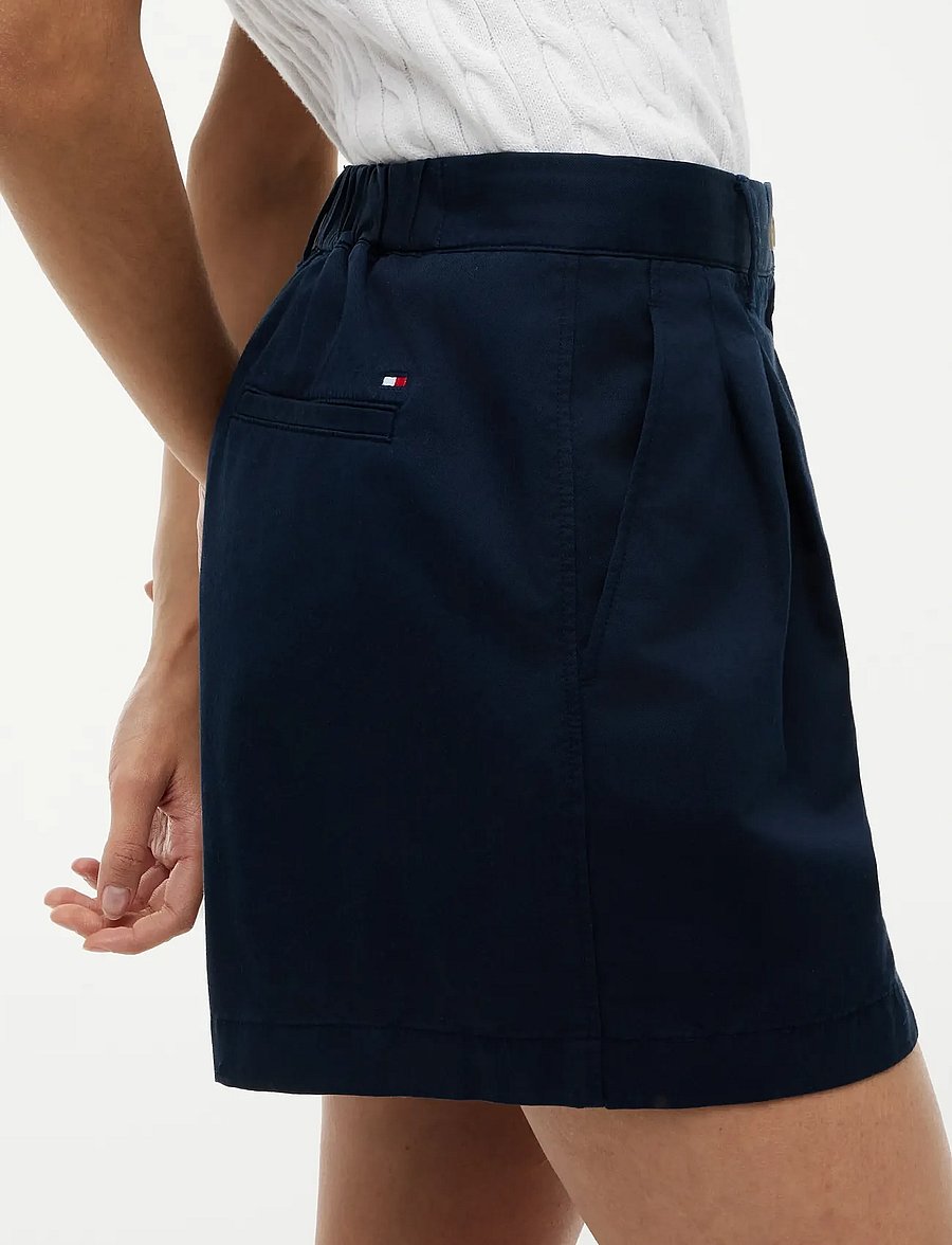Tommy Hilfiger - COTTON CHINO FLARE SHORTS - chino-shorts - dark night navy - 4