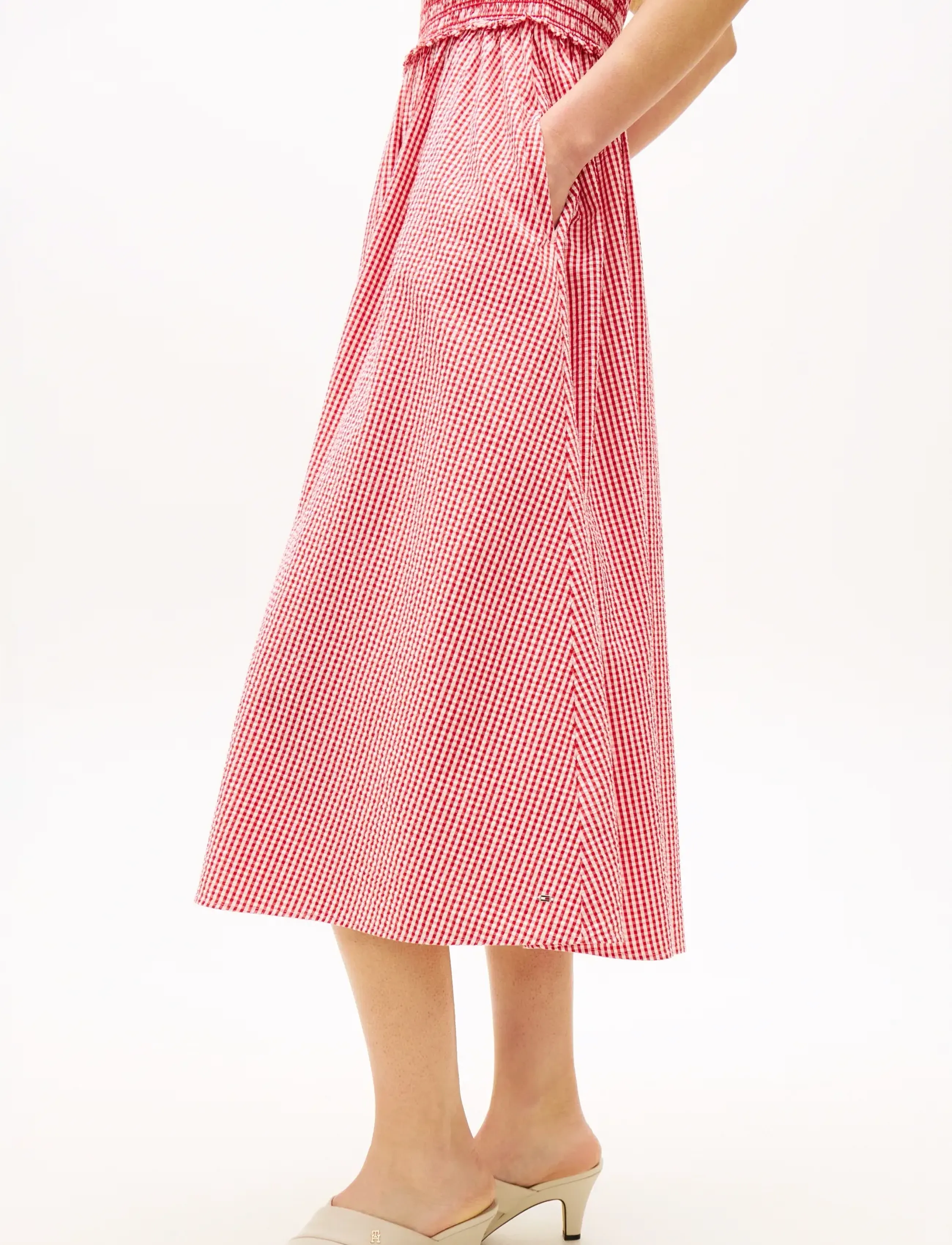 Tommy Hilfiger - GINGHAM SMOCK SS MIDI DRESS - midi kjoler - gingham ecru fireworks red - 4