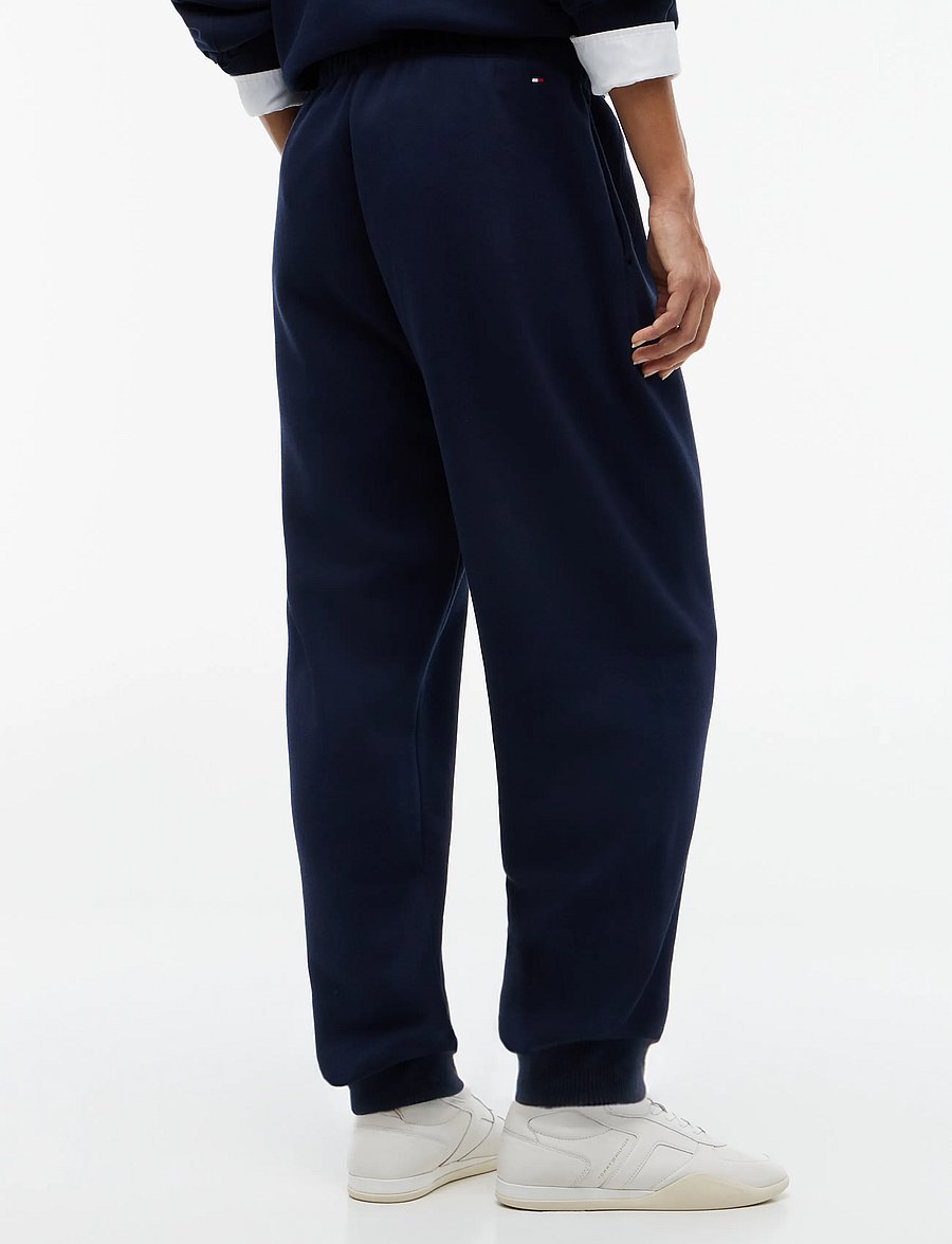 Tommy Hilfiger - VARSITY FLOCK CUFF MR SWTPANTS - vardagsstil - dark blue - 2