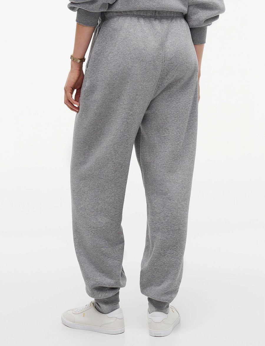Tommy Hilfiger - VARSITY FLOCK CUFF MR SWTPANTS - sweatpants - medium grey heather - 2