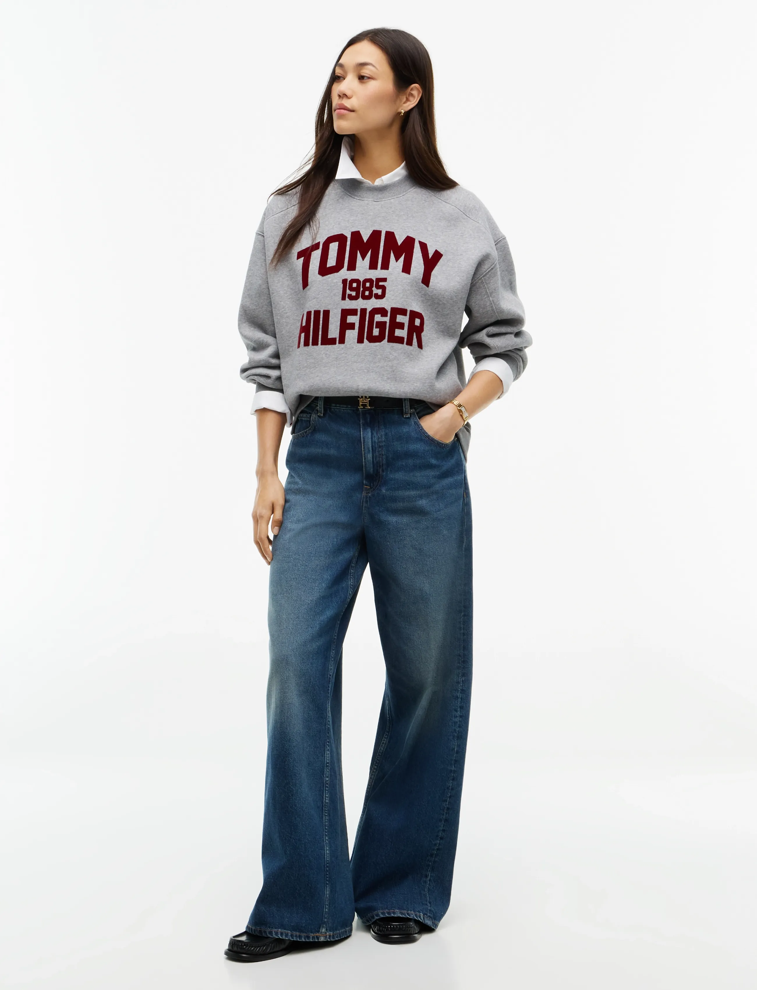Tommy Hilfiger - VARSITY FLOCK RLXD SWT - sweatshirts - medium grey heather - 4
