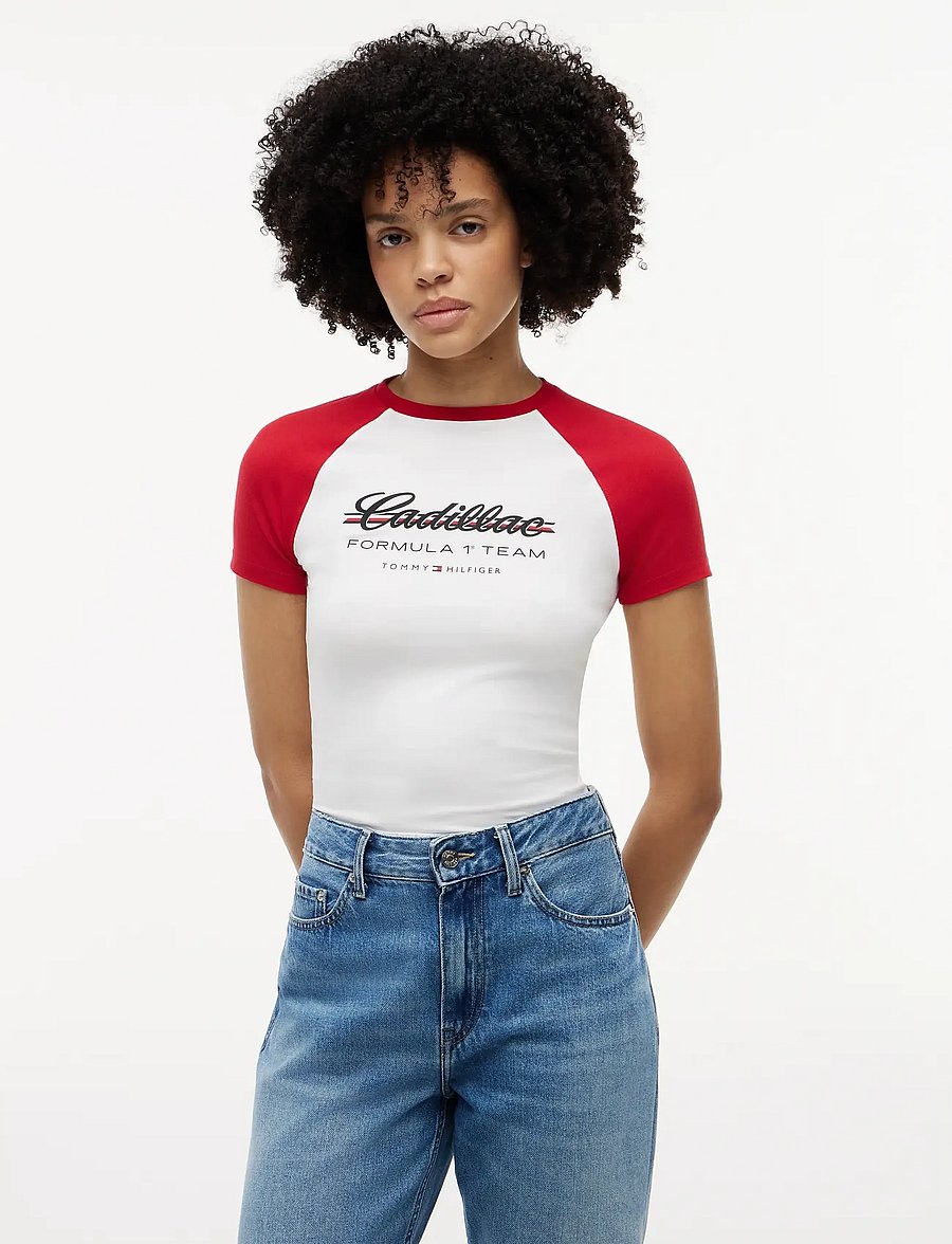 Tommy Hilfiger - TH X CF1 SCRIPT RAGLAN TEE - t-shirts - white red - 3