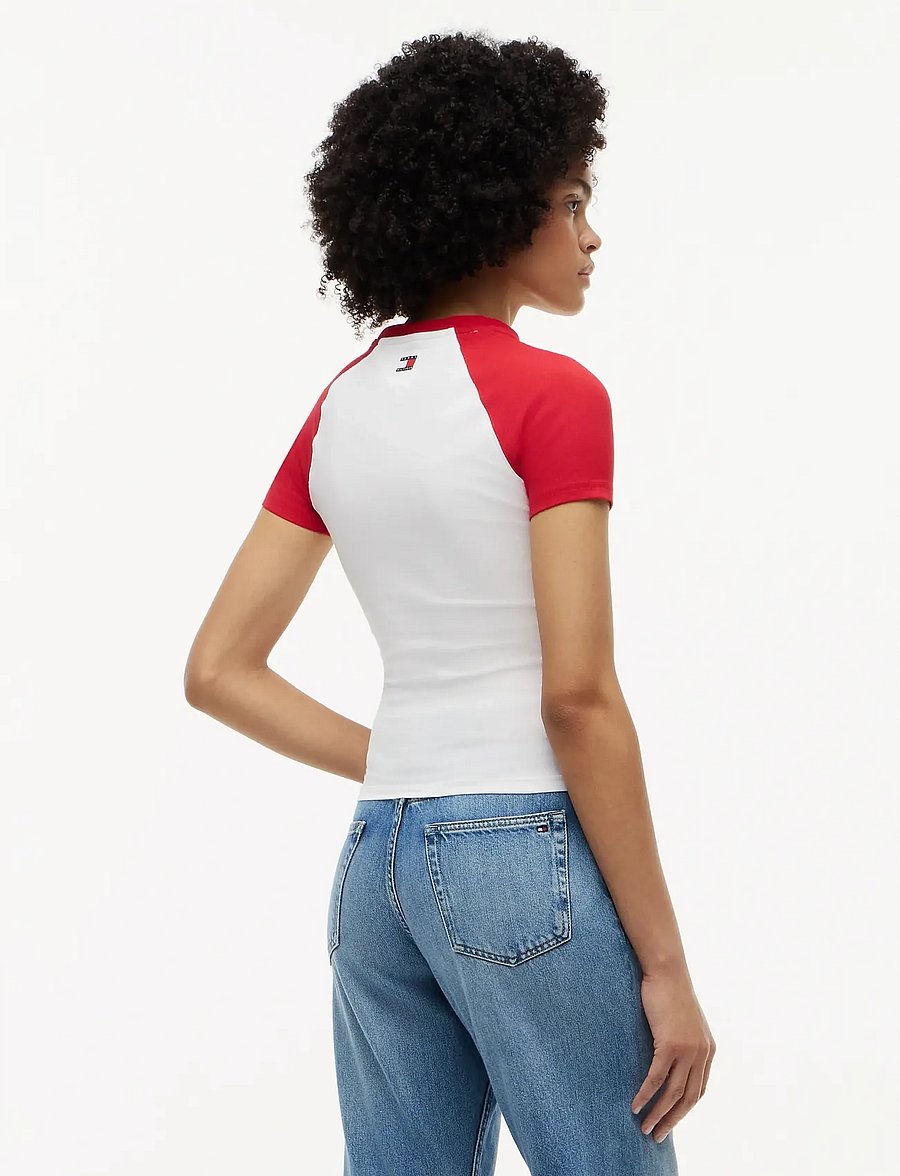 Tommy Hilfiger - TH X CF1 SCRIPT RAGLAN TEE - t-shirts - white red - 4