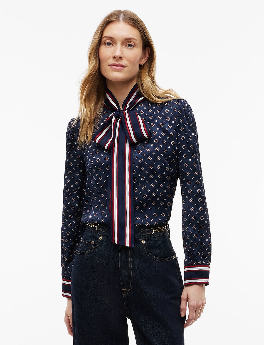 Tommy Hilfiger - FLUID JACQUARD TIE DETAIL SHIRT - langärmlige hemden - placed foulard dark blue - 0