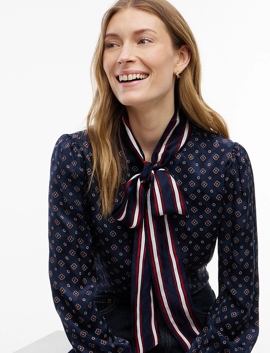 Tommy Hilfiger - FLUID JACQUARD TIE DETAIL SHIRT - langärmlige hemden - placed foulard dark blue - 3