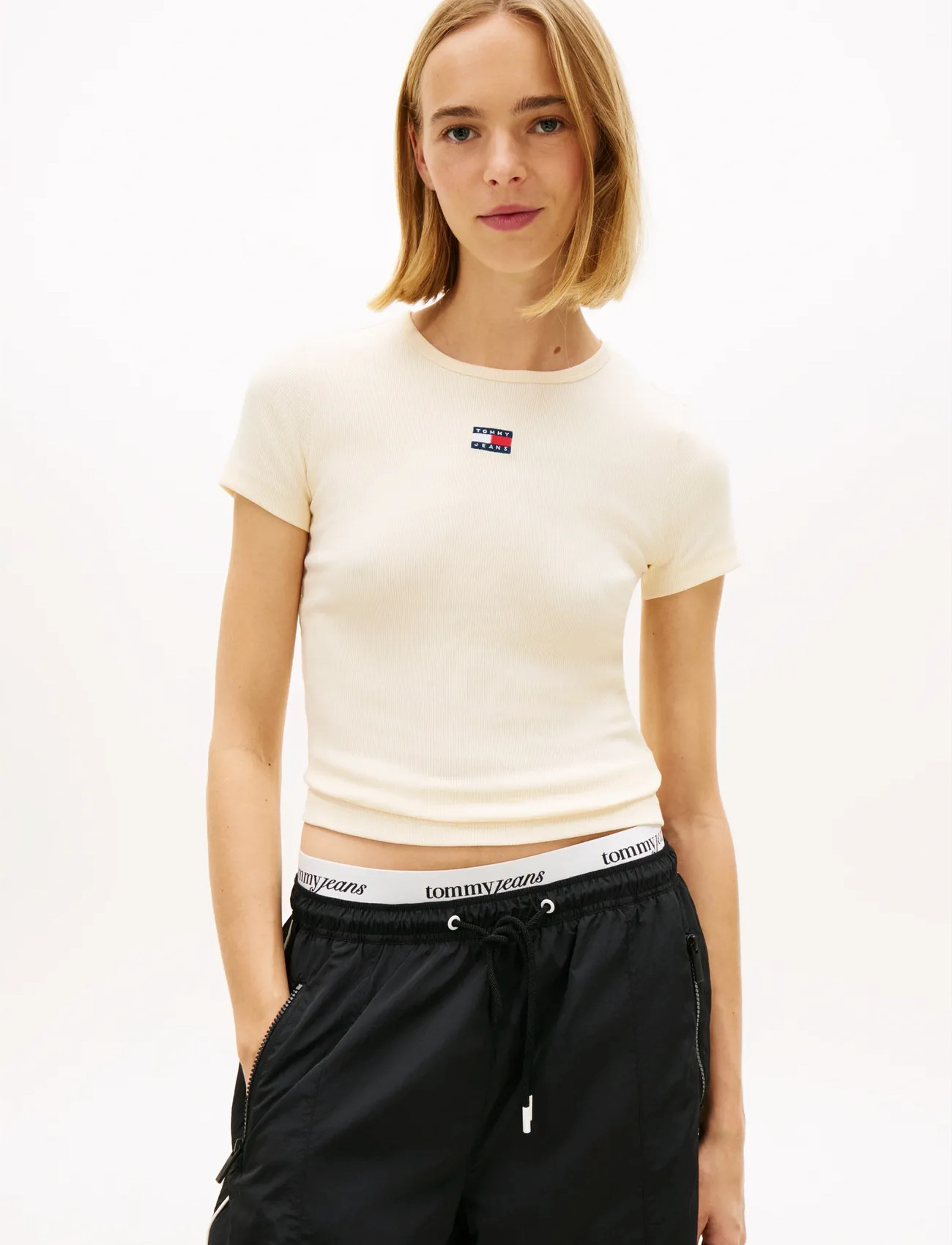 Tommy Jeans Tjw Slim Badge Rib Tee - - L 1