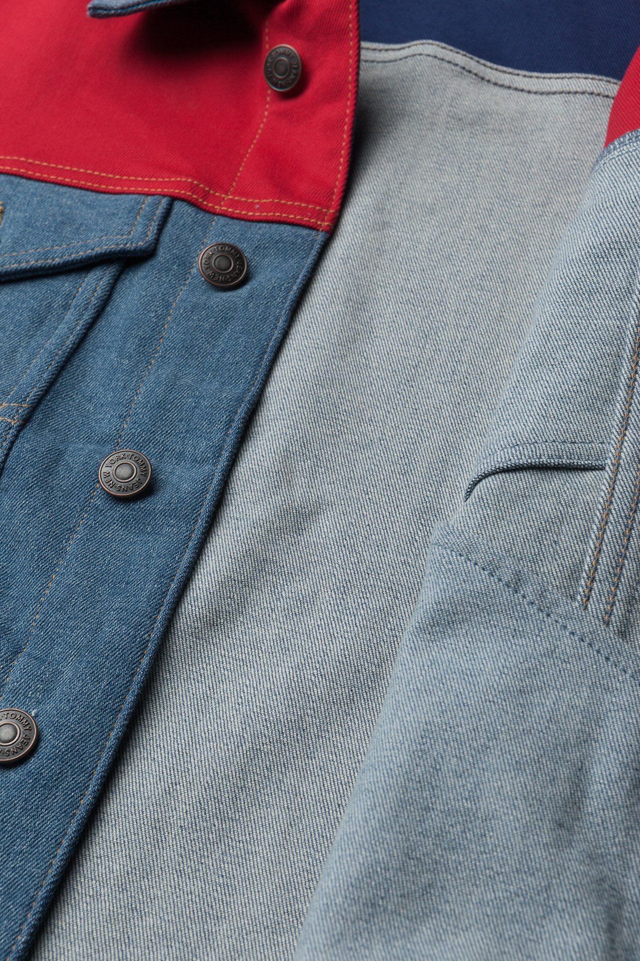 Tommy Jeans - TJM CLASSIC TRUCKER JKT CBMBLCO - color block mid blue comfort - 4